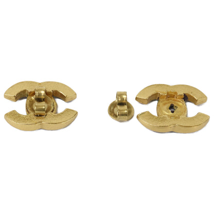 CHANEL Chanel 03P camellia CC earrings