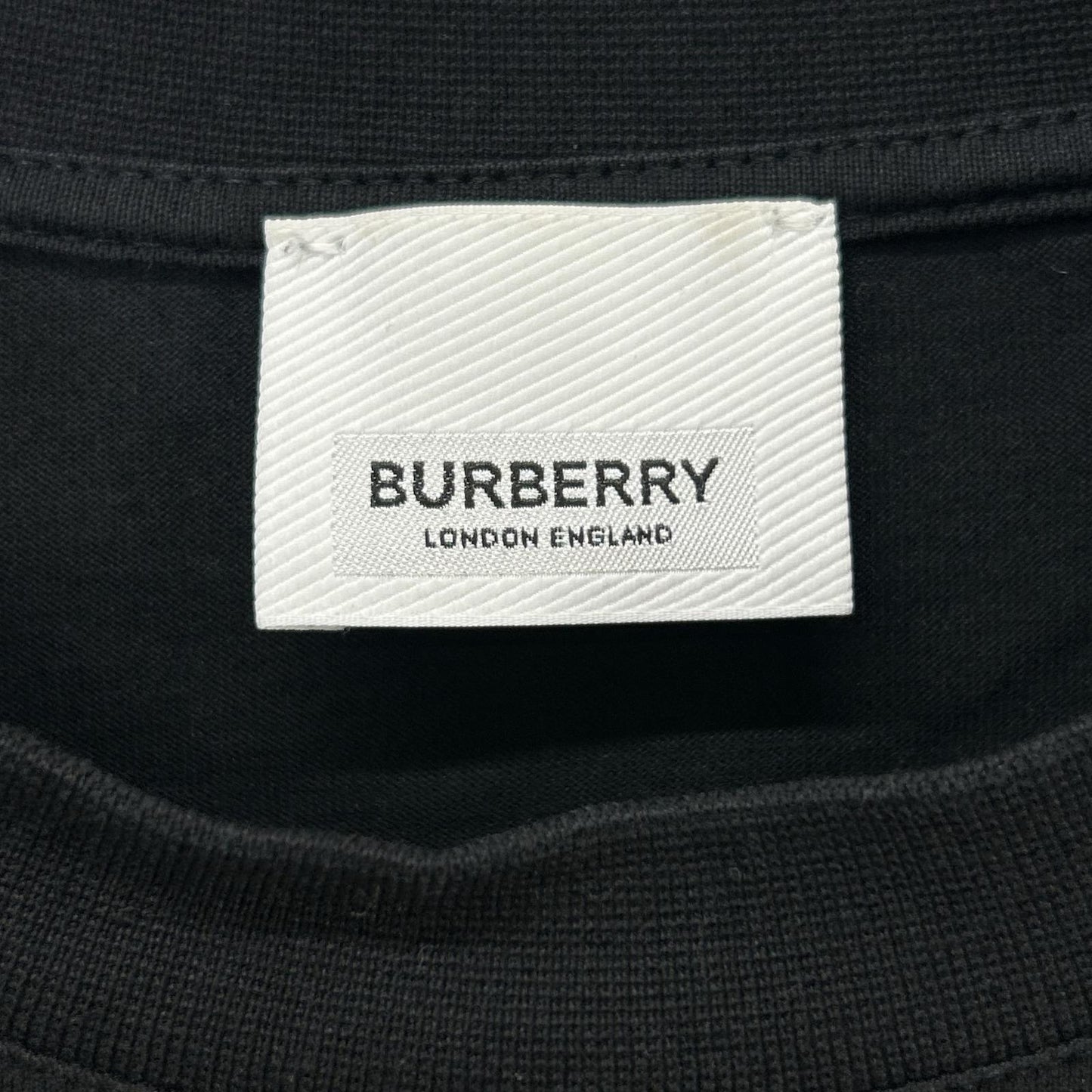 Burberry LONDON バーバリーロンドン ブラック TBロゴプリント 長袖Tシャツ トップス