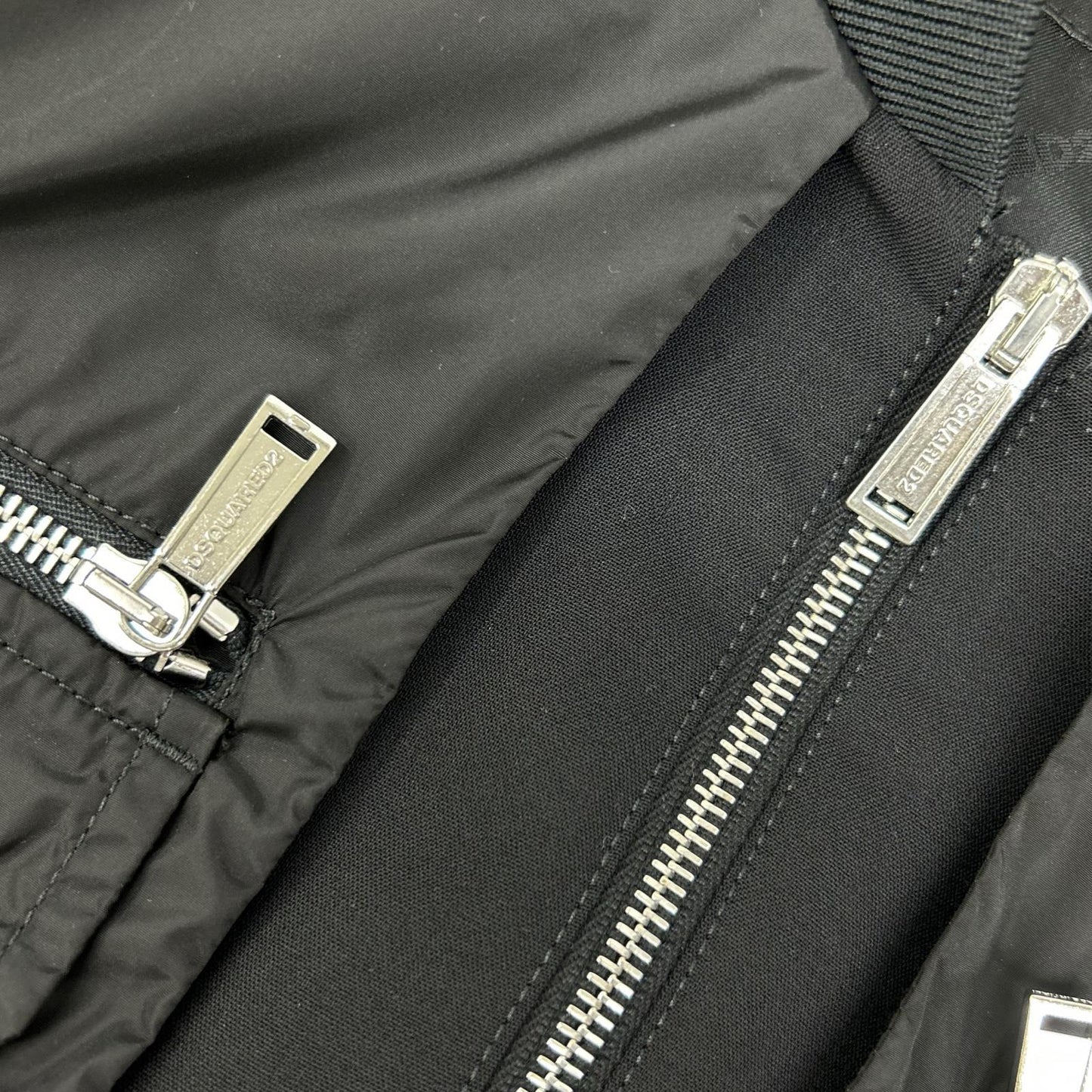 DSQUARED2 ディースクエアード S74AM1208 ブラック レイヤード ボンバージャケット ジャケット