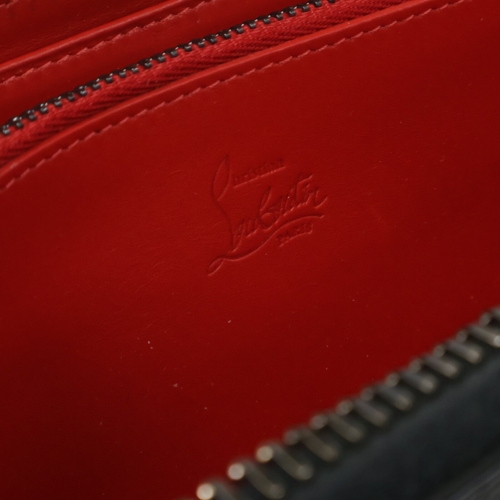 CHRISTIAN LOUBOUTIN クリスチャンルブタン 【美品】1165044 M PANETTONE SPIKES WALLET レザー スパイク 長財布（小銭入れあり）