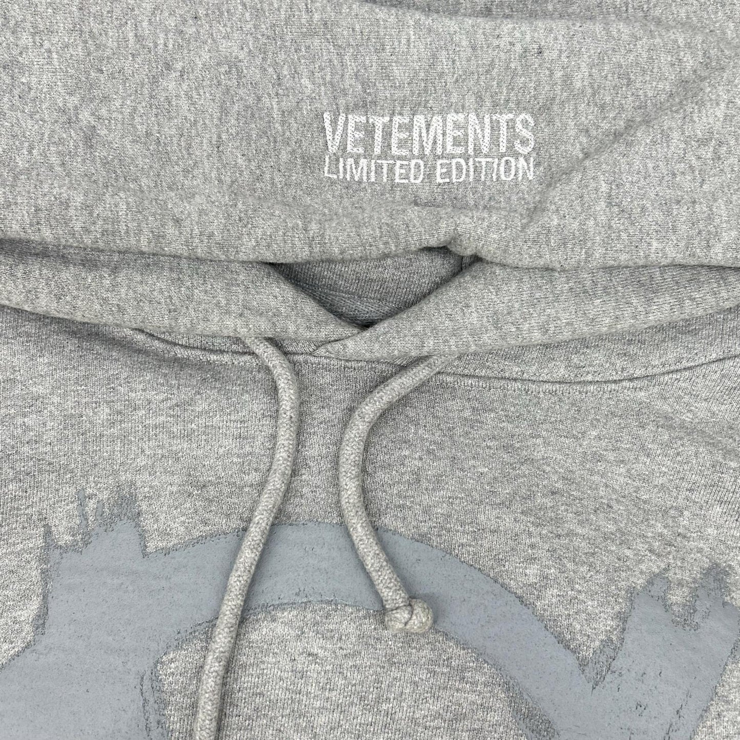 VETEMENTS ヴェトモン 22AW グレー DOUBLE ANARCHY LOGO トップス