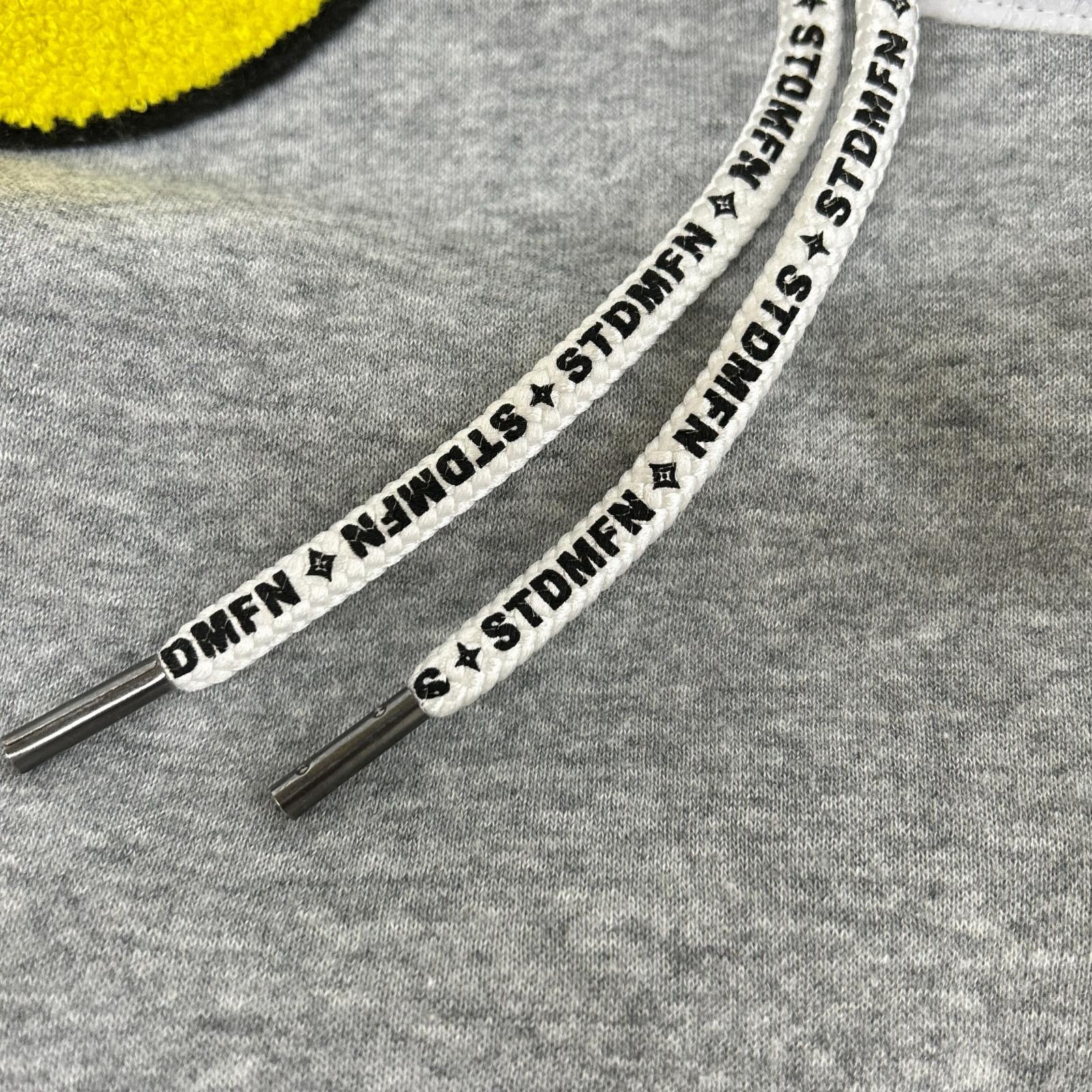 STUD MUFFIN スタッドマフィン グレー コットン パッチ プルパーカー トップス