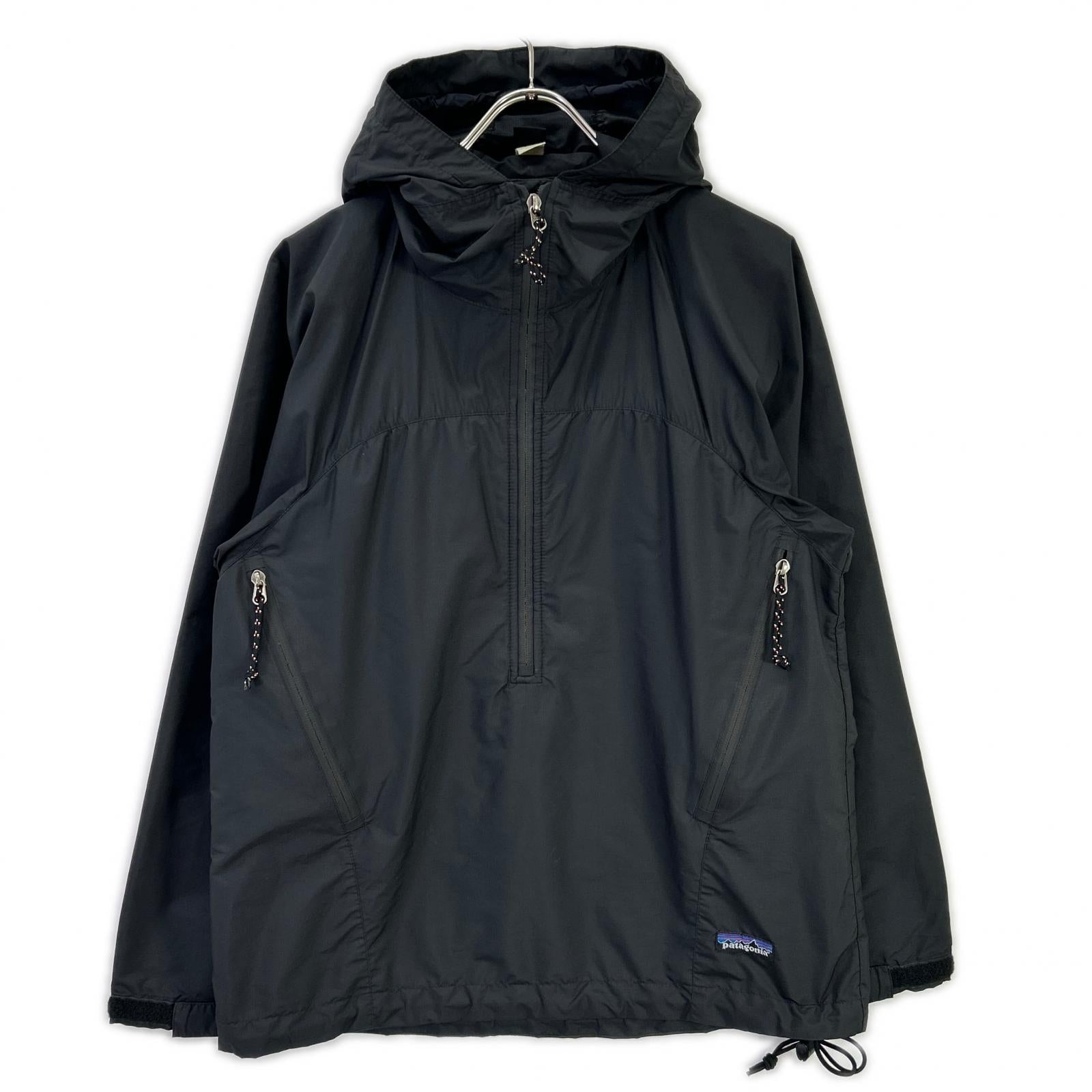 Patagonia パタゴニア 83650 ブラック エッセンシャルプルオーバー ジャケット