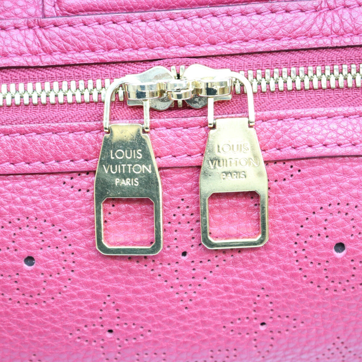 LOUIS VUITTON ルイヴィトン 11年製 M93813 マヒナ ガラテアPM ハンドバッグ ショルダーバッグ