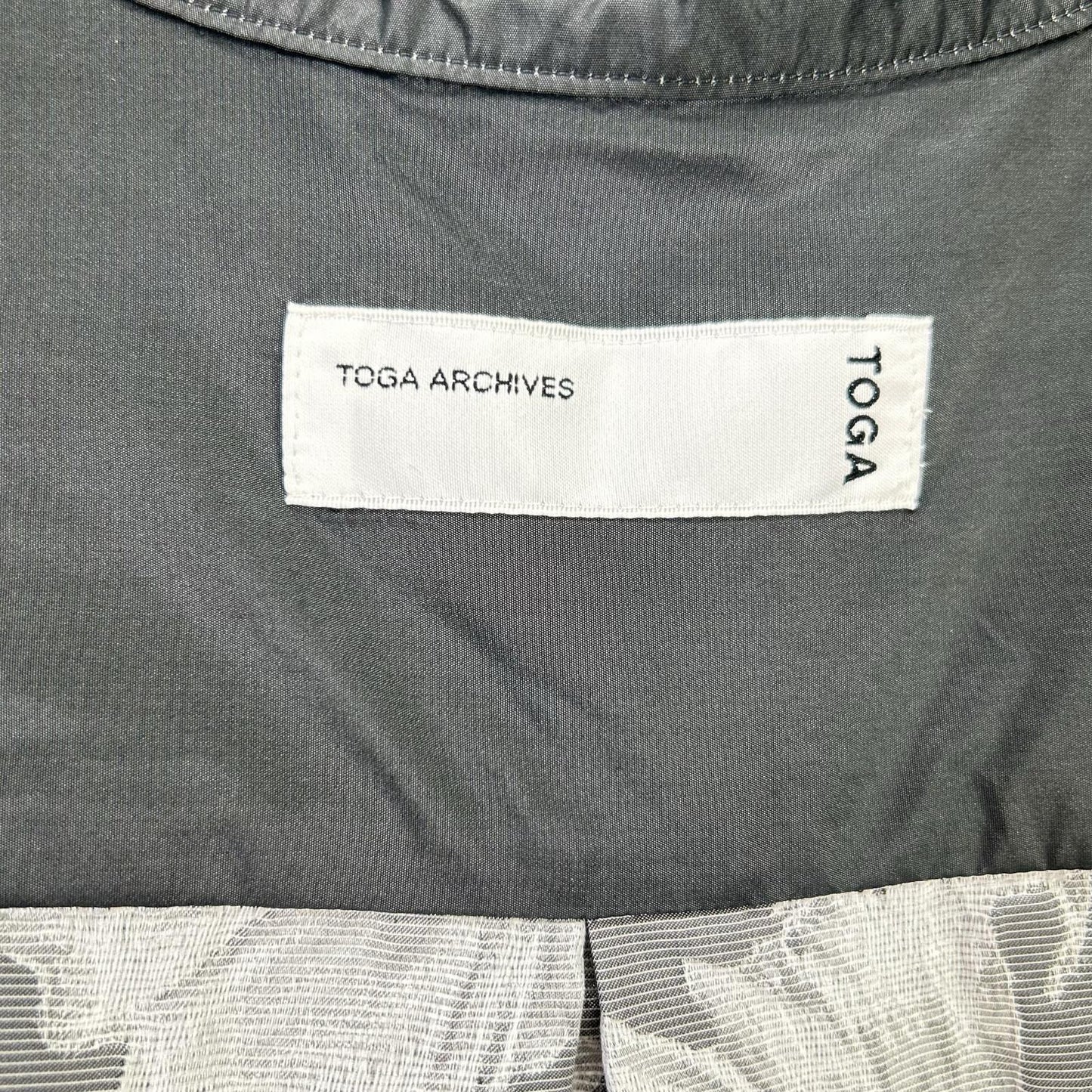 TOGA トーガ 23SS TA31-FJ027 ブラック Flower jacquard shirt トップス