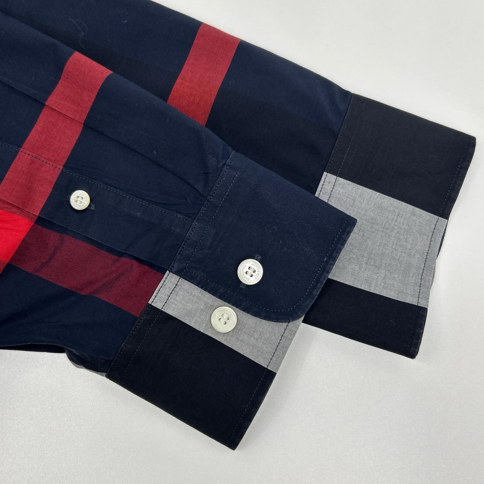 Burberry LONDON バーバリーロンドン 8004829 ネイビー Windsor patch pocket shirt トップス