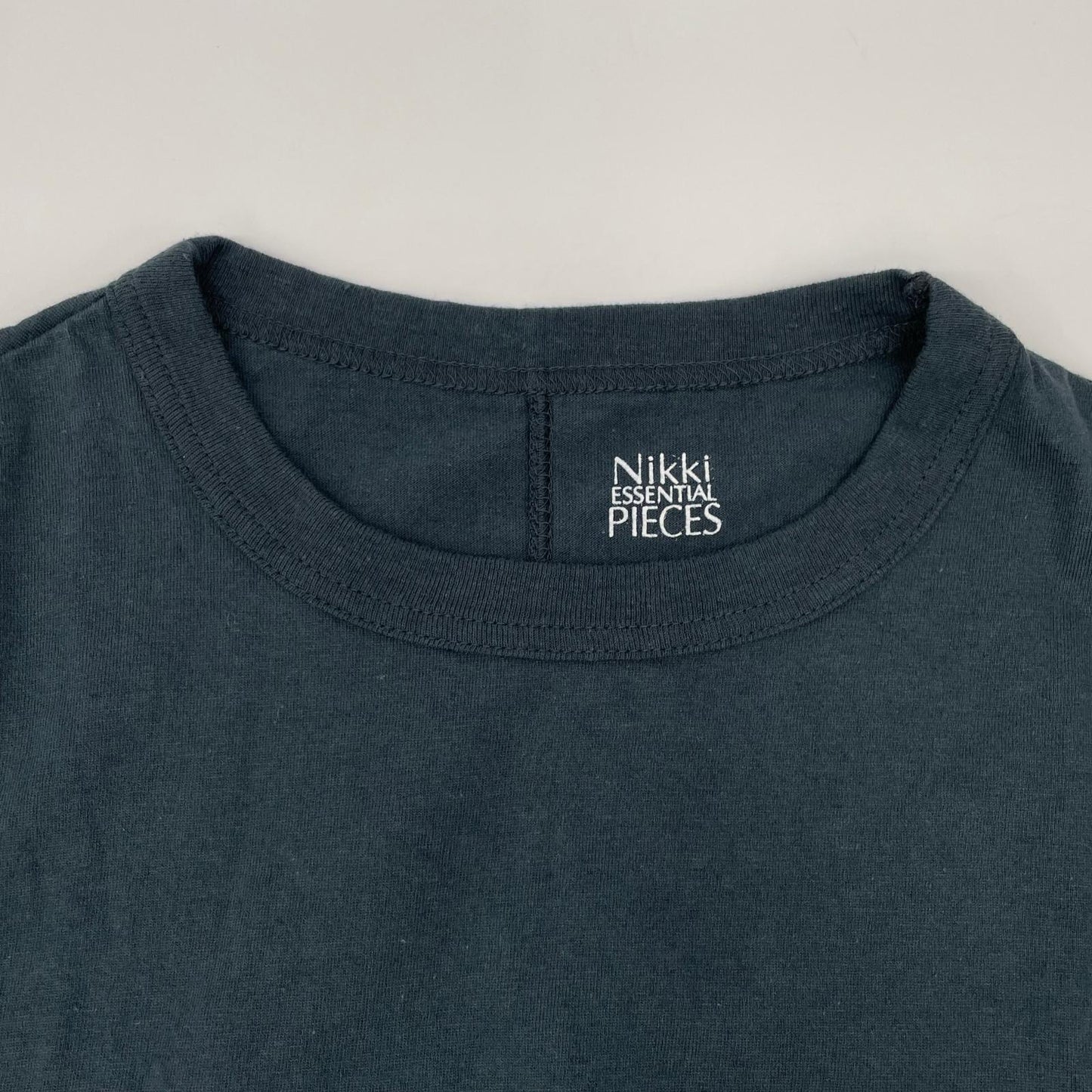 NIKKI ESSENTIAL PIECES ニッキエッセンシャルピーシーズ NEP-24SSC02 グリーンネイビー コットン ノースリーブ トップス トップス