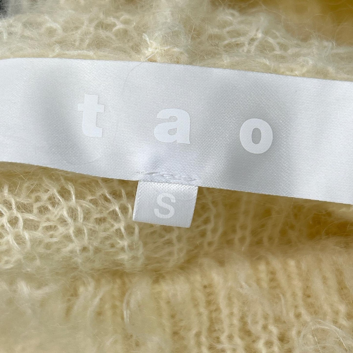 タオ TAO TL-N020 23AW アイボリー モヘア フーディニット トップス