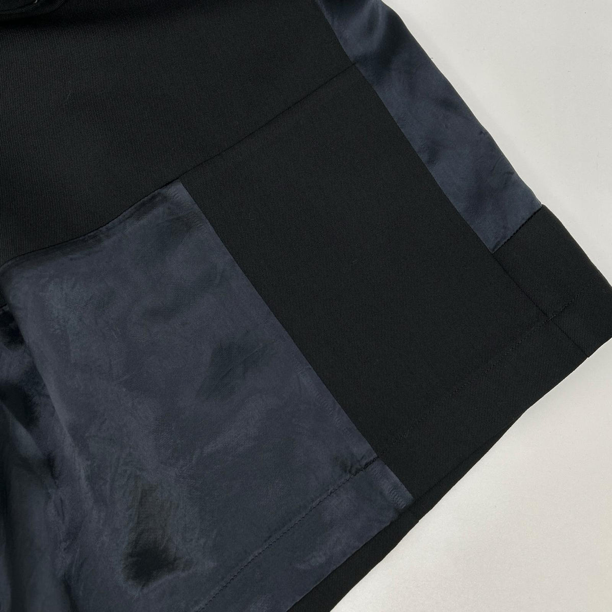 BLACK COMME des GARÇONS 1H-S004 11AW Black Wool Panelled Skirt Skirt