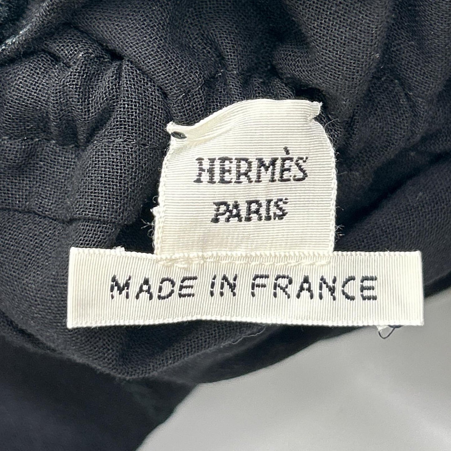 HERMES エルメス ブラック エンブロイダリー刺繍 ギャザーネック ブラウス トップス