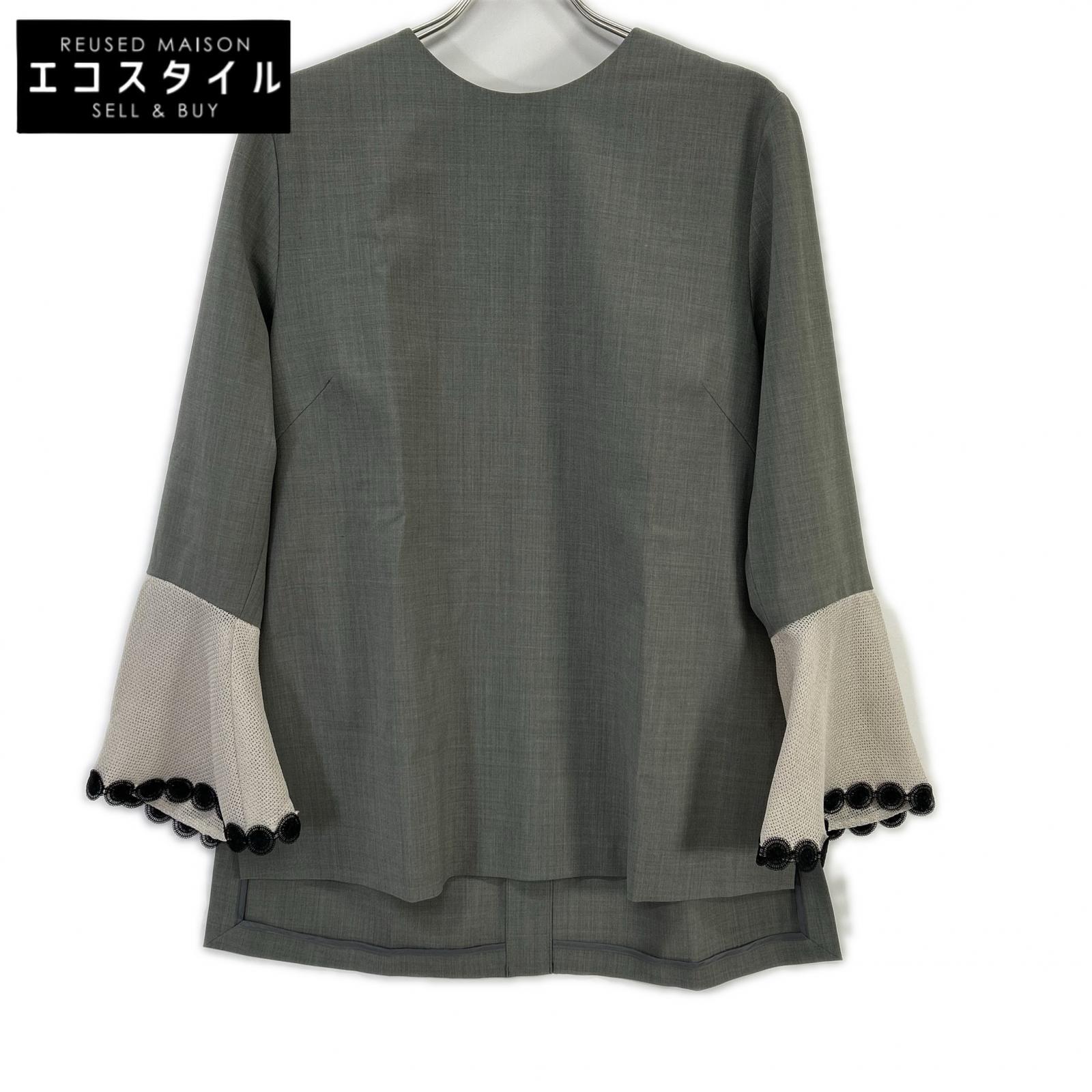 ADORE アドーア 24年 グレー レノクロスラッフルブラウス トップス