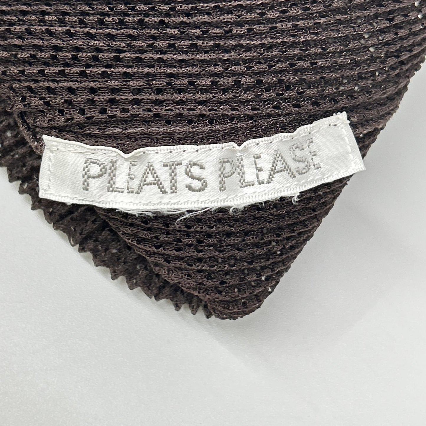 PLEATS PLEASE プリーツプリーズ ブラウン ポリエステル メッシュ トップス トップス