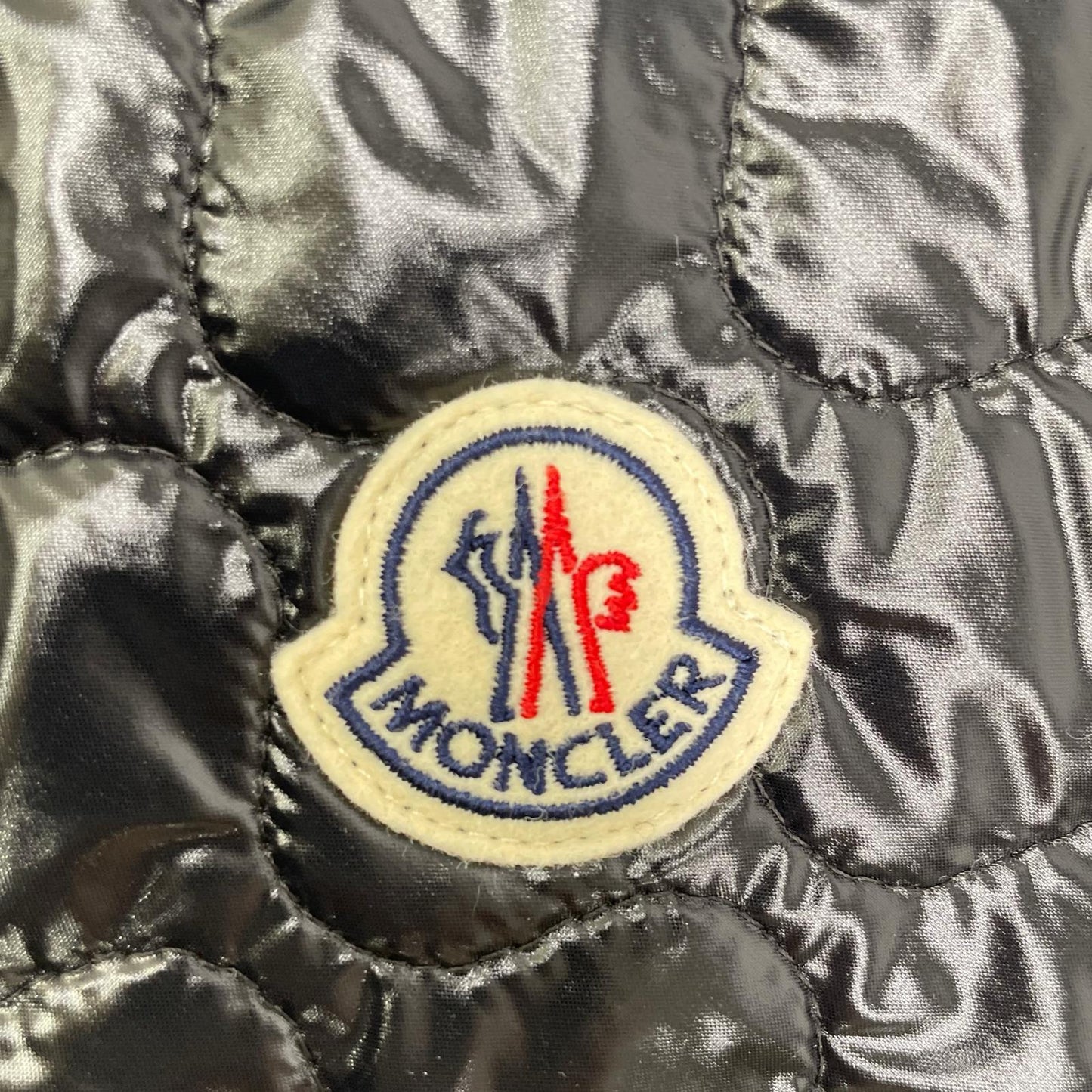 MONCLER モンクレール 25年製 ブラック GONNA キルティングミディスカート スカート