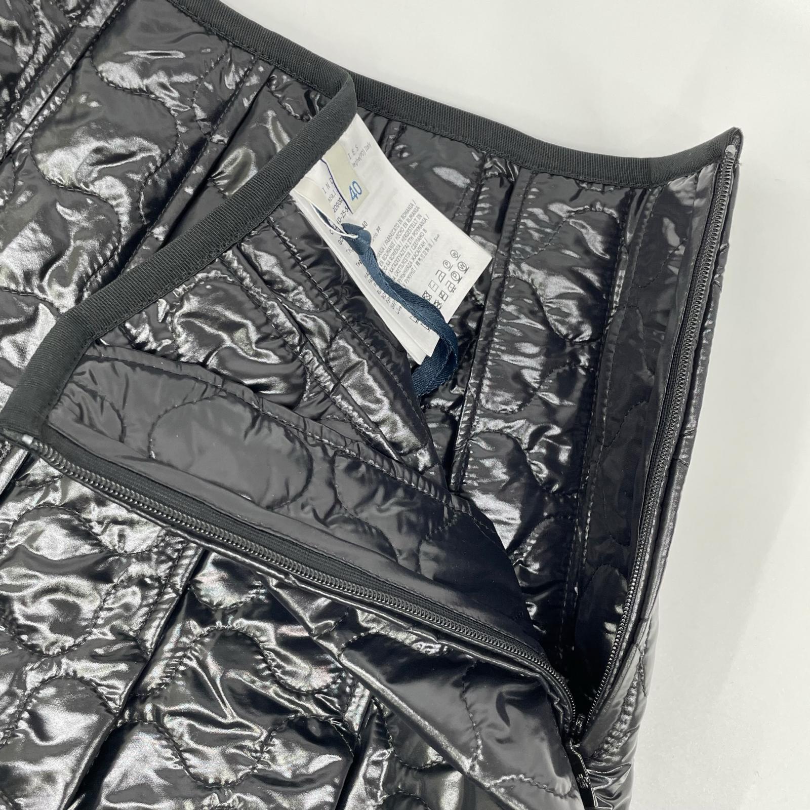 MONCLER モンクレール 25年製 ブラック GONNA キルティングミディスカート スカート