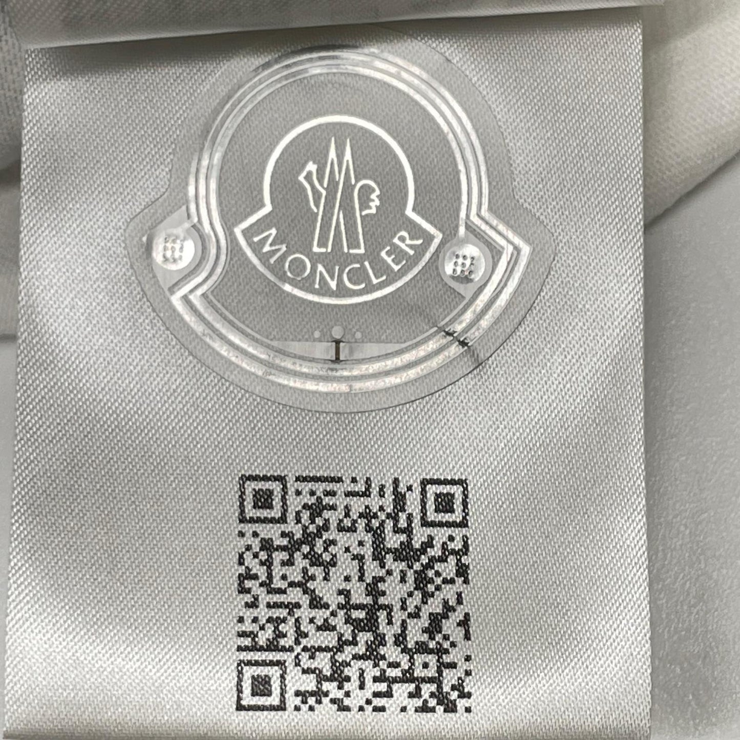 MONCLER モンクレール ×ALYX 22年製 ホワイト ビッグロゴ Tシャツ トップス