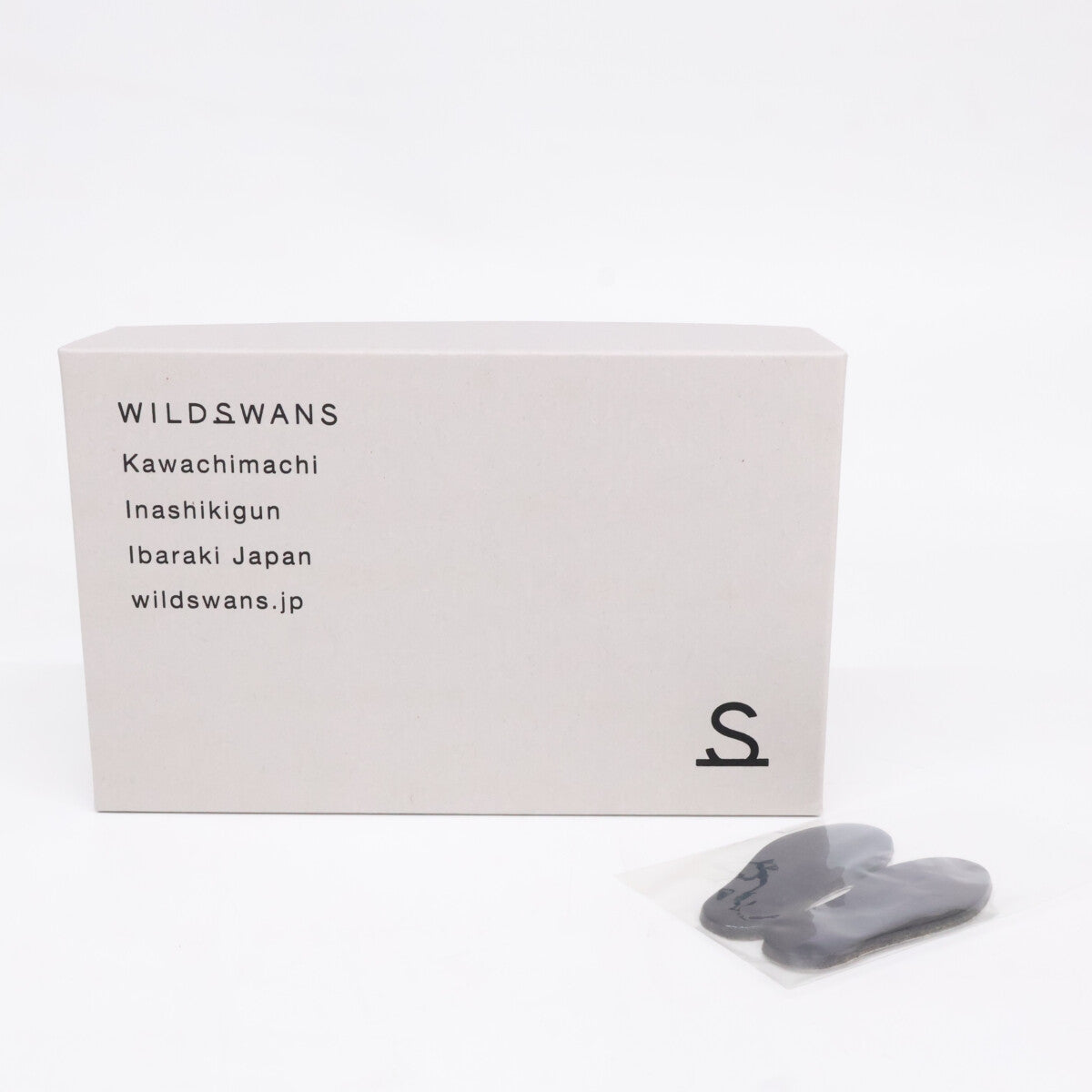 WILDSWANS ワイルドスワンズ 【新品未使用】CSS-KF-003/SD/FNVY サドルプルアップ ミニ財布 二つ折り財布（小銭入れあり）
