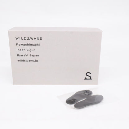 WILDSWANS ワイルドスワンズ 【新品未使用】KF-003/SD/BK サドルプルアップ ミニ財布 二つ折り財布（小銭入れあり）