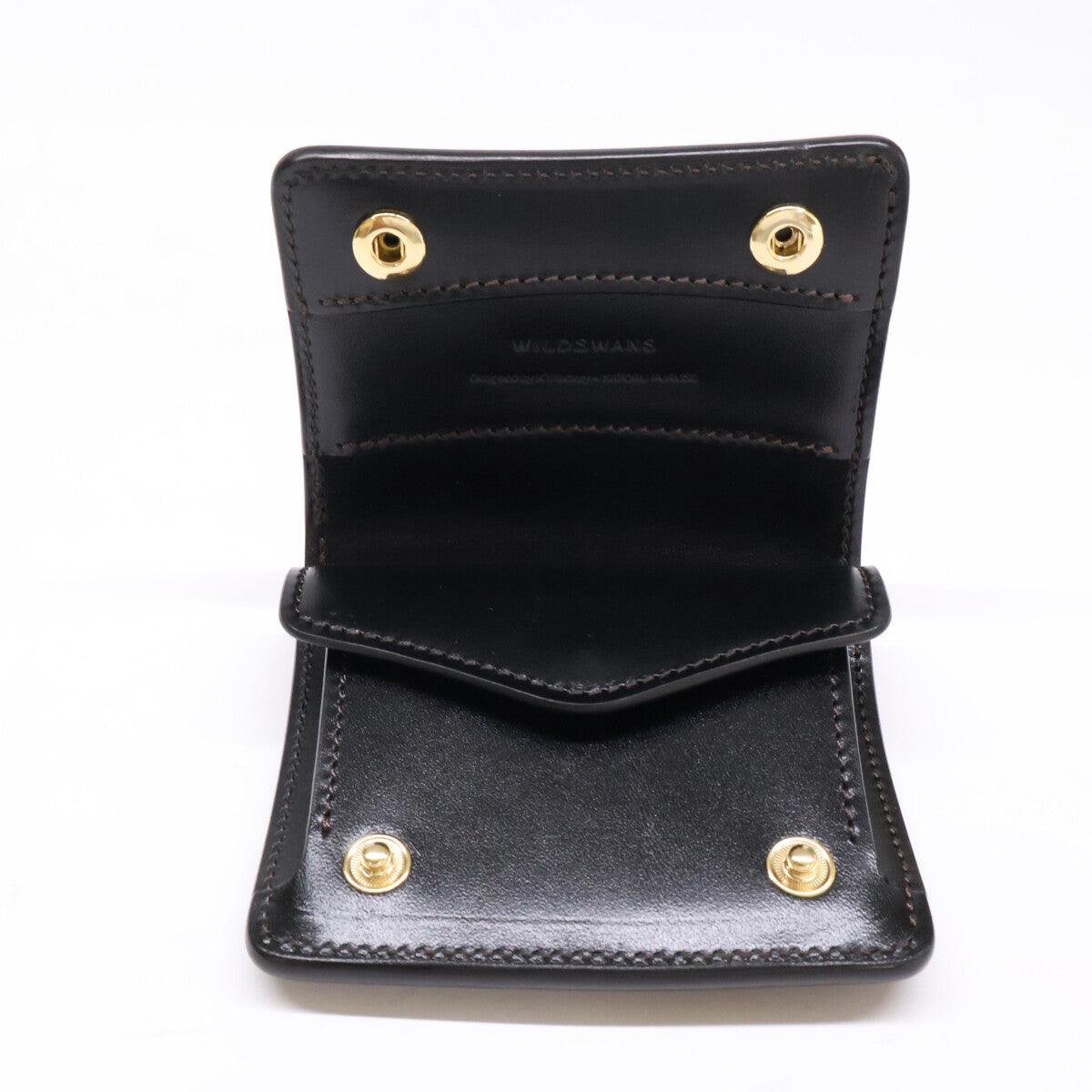 WILDSWANS ワイルドスワンズ 【新品未使用】KF-003/SD/BK サドルプルアップ ミニ財布 二つ折り財布（小銭入れあり）