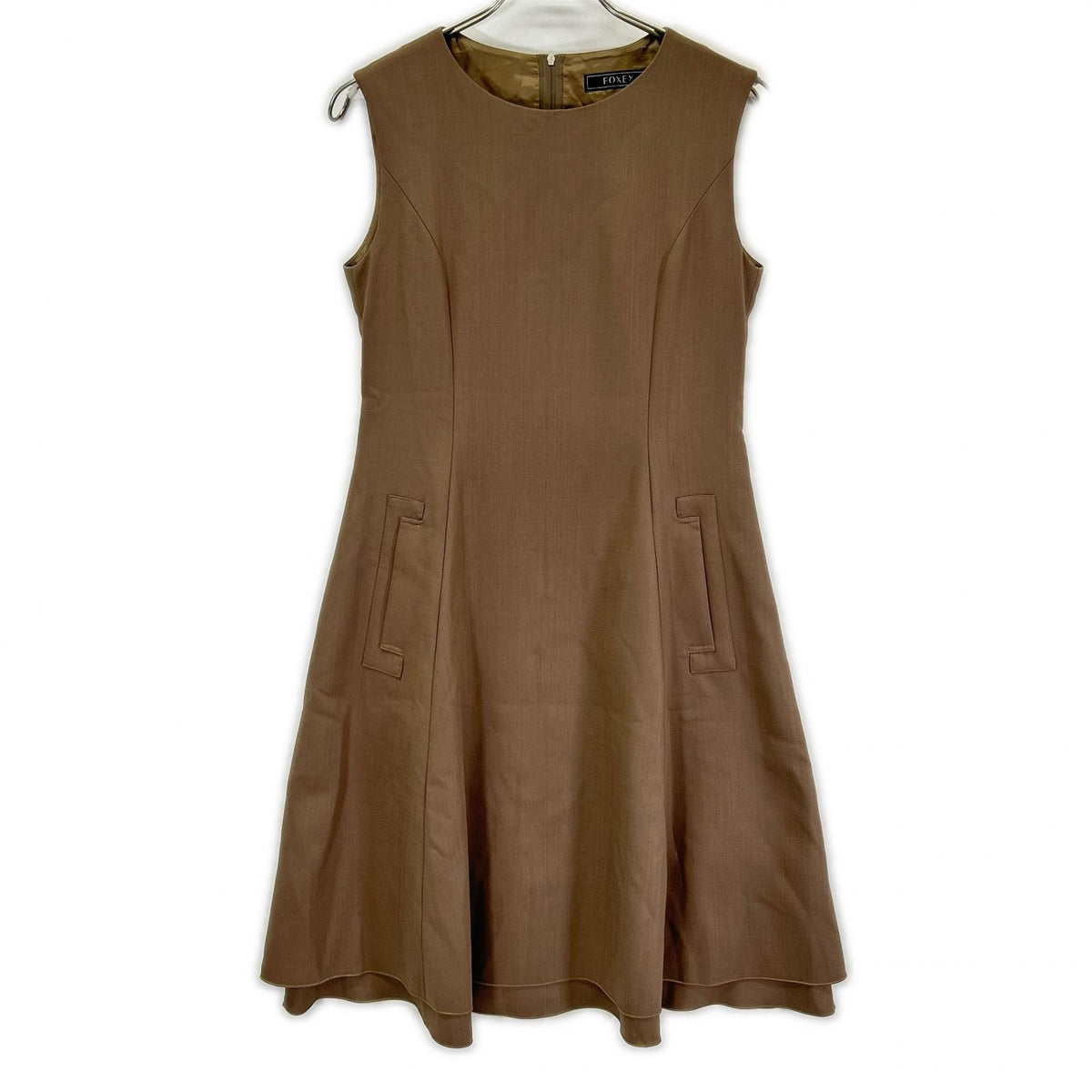 FOXEY NEW YORK フォクシーニューヨーク 36296-AOFZ17K ベージュ ノースリーブワンピース ワンピース