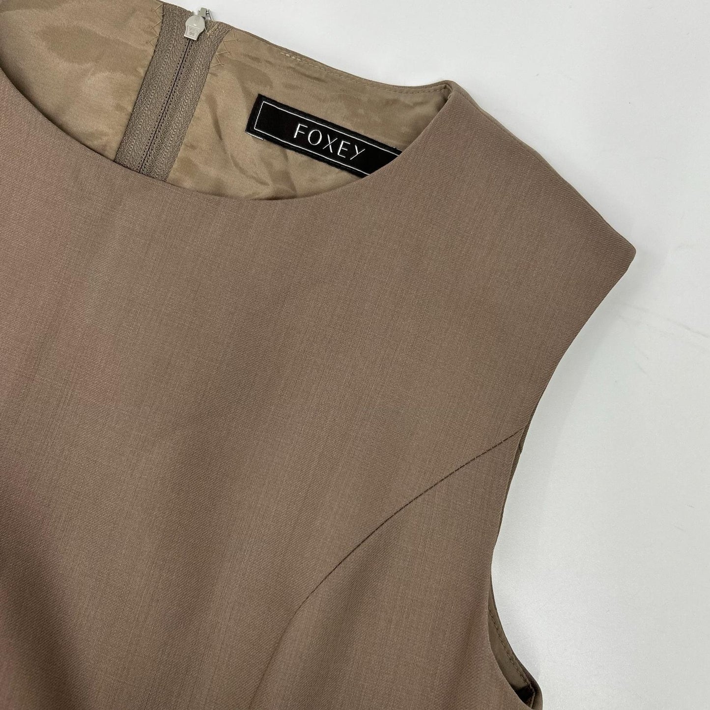FOXEY NEW YORK フォクシーニューヨーク 36296-AOFZ17K ベージュ ノースリーブワンピース ワンピース