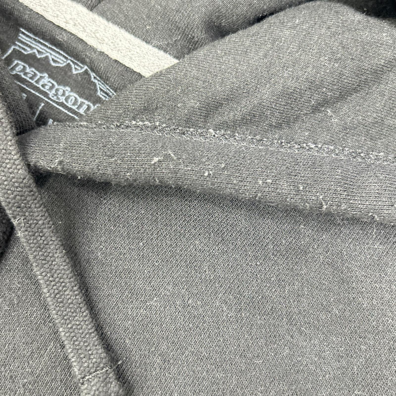 Patagonia パタゴニア 39622FA21 ブラック ロゴ パーカー トップス