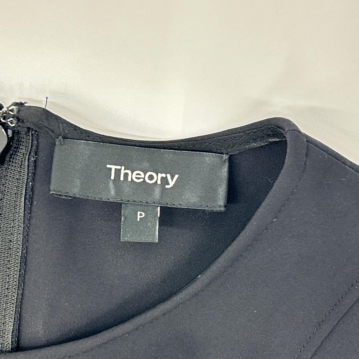 Theory Theory 01-1305011-050-901 Black Sleeveless Fitted Dress Dress