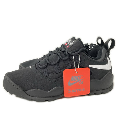 NIKE ナイキ 【新品同様】FQ3000-001 SB DARWIN LOW スケートボーディング ダーウィン ロー シュプリーム スニーカー シューズ