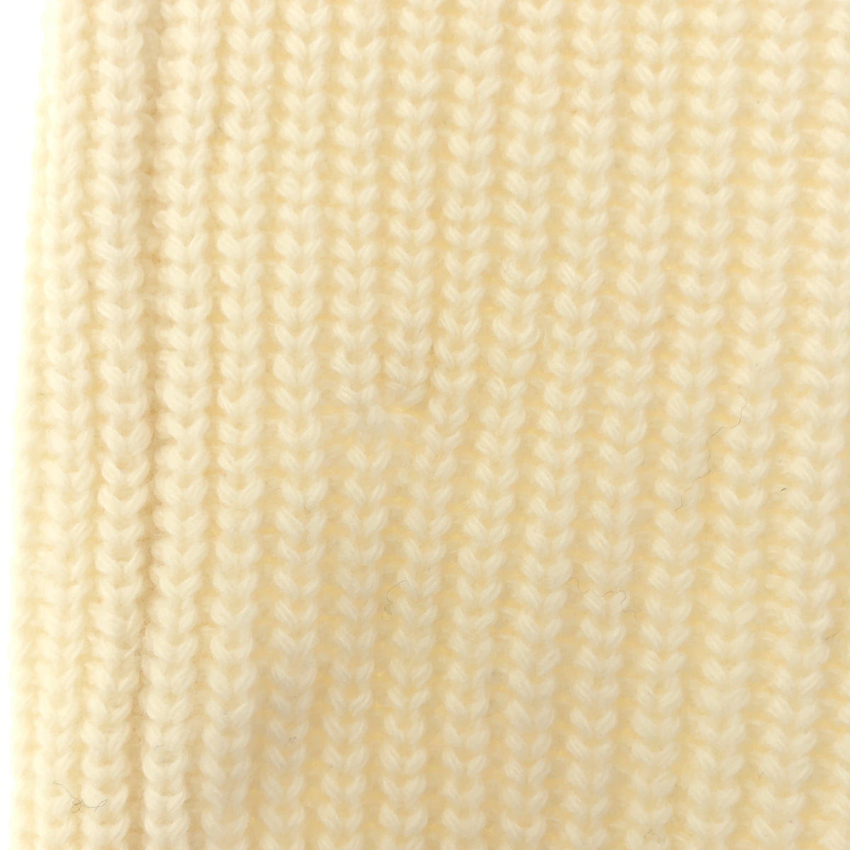 Lacoste ラコステ AH3142 ホワイト エッセンシャルローゲージニットセーター トップス
