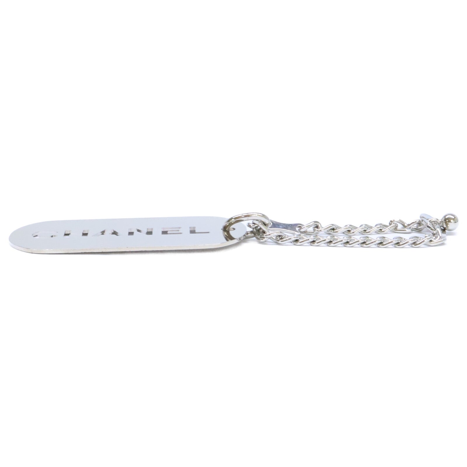 CHANEL シャネル 【美品】04V ロゴプレート キーホルダー