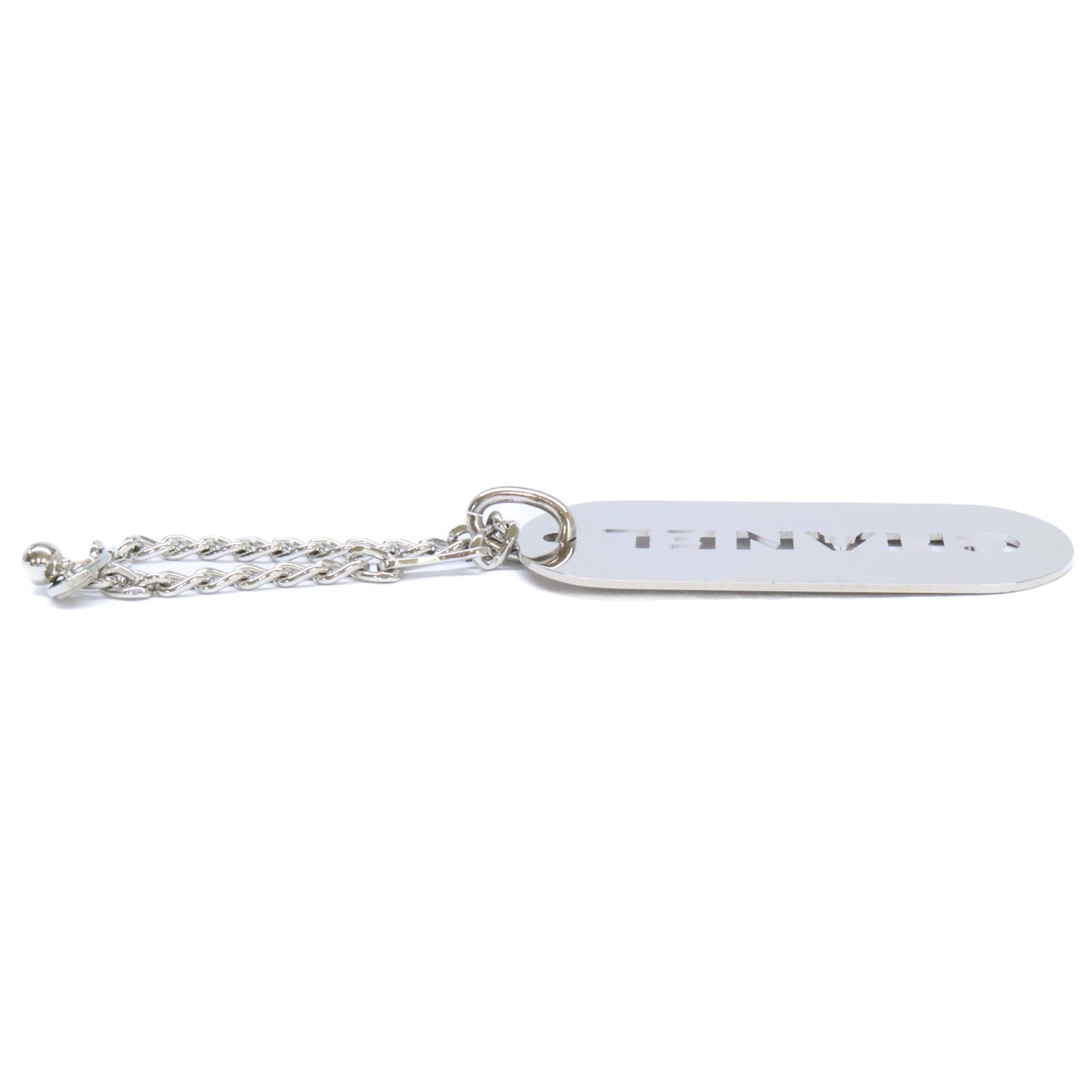CHANEL シャネル 【美品】04V ロゴプレート キーホルダー