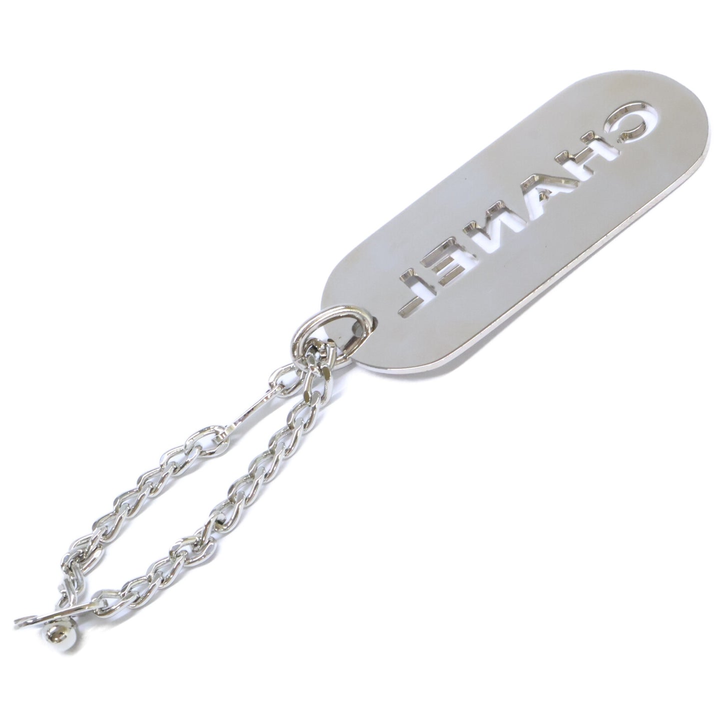 CHANEL シャネル 【美品】04V ロゴプレート キーホルダー