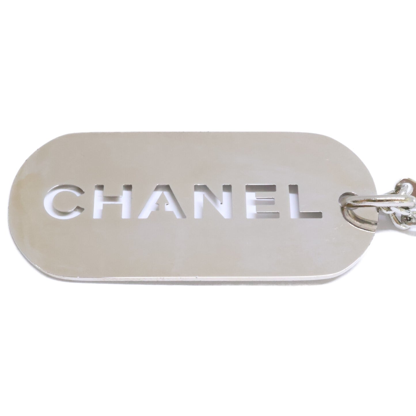 CHANEL シャネル 【美品】04V ロゴプレート キーホルダー
