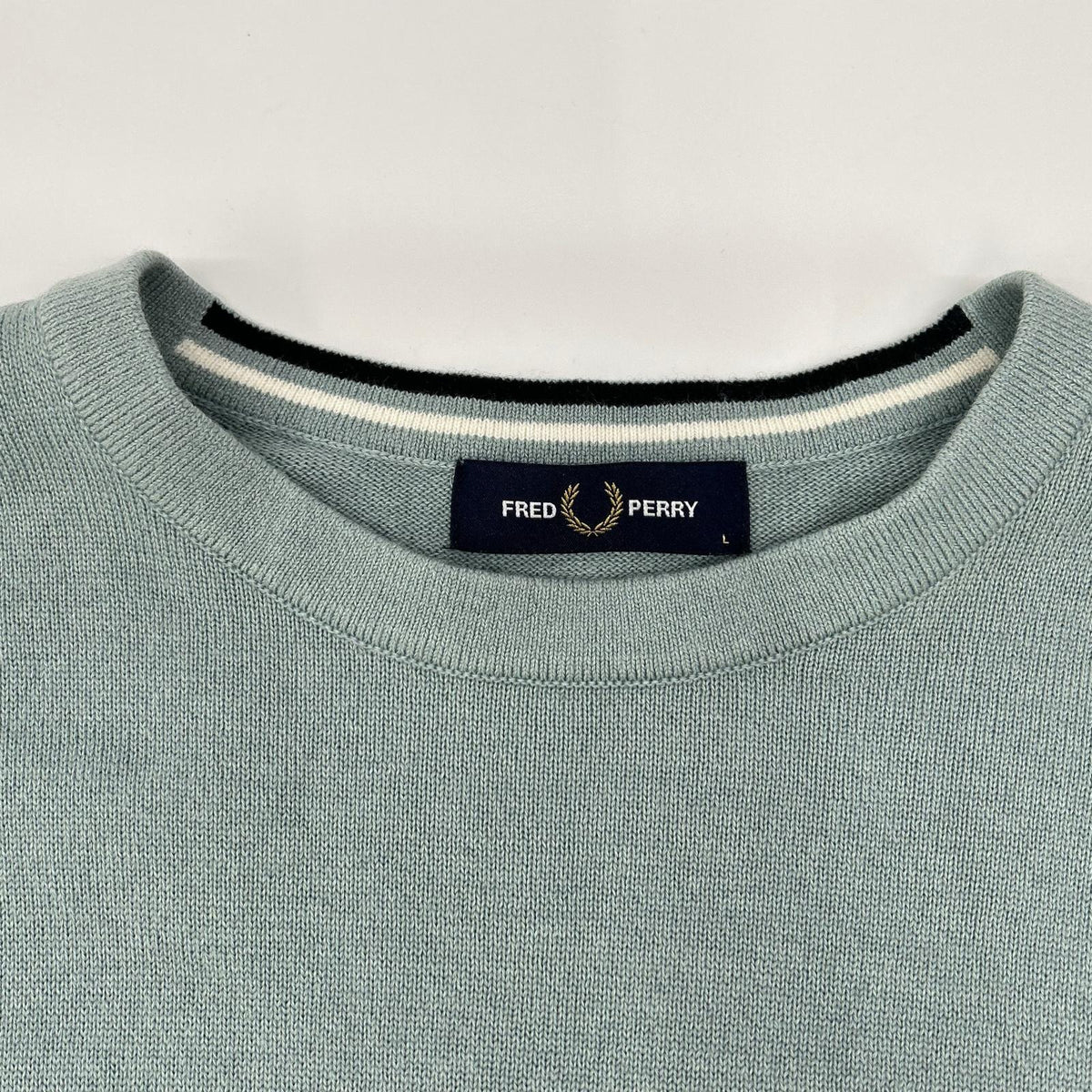 FRED PERRY Fred Perry K9601 Light Gray Classic Crew Neck Jumper Top