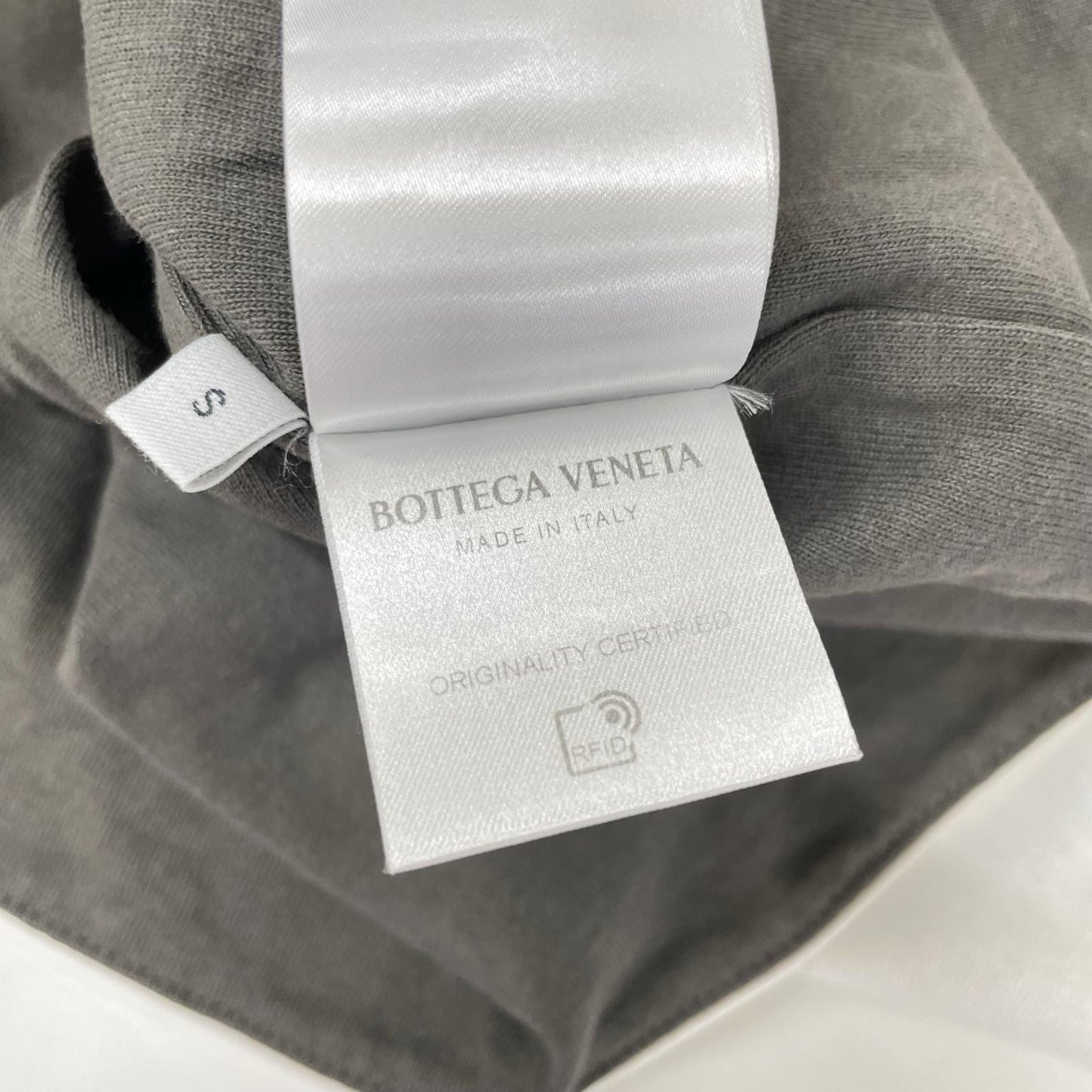 BOTTEGA VENETA ボッテガヴェネタ 744998 ホワイト リラックスフィット ダブルレイヤー コットンTシャツ トップス