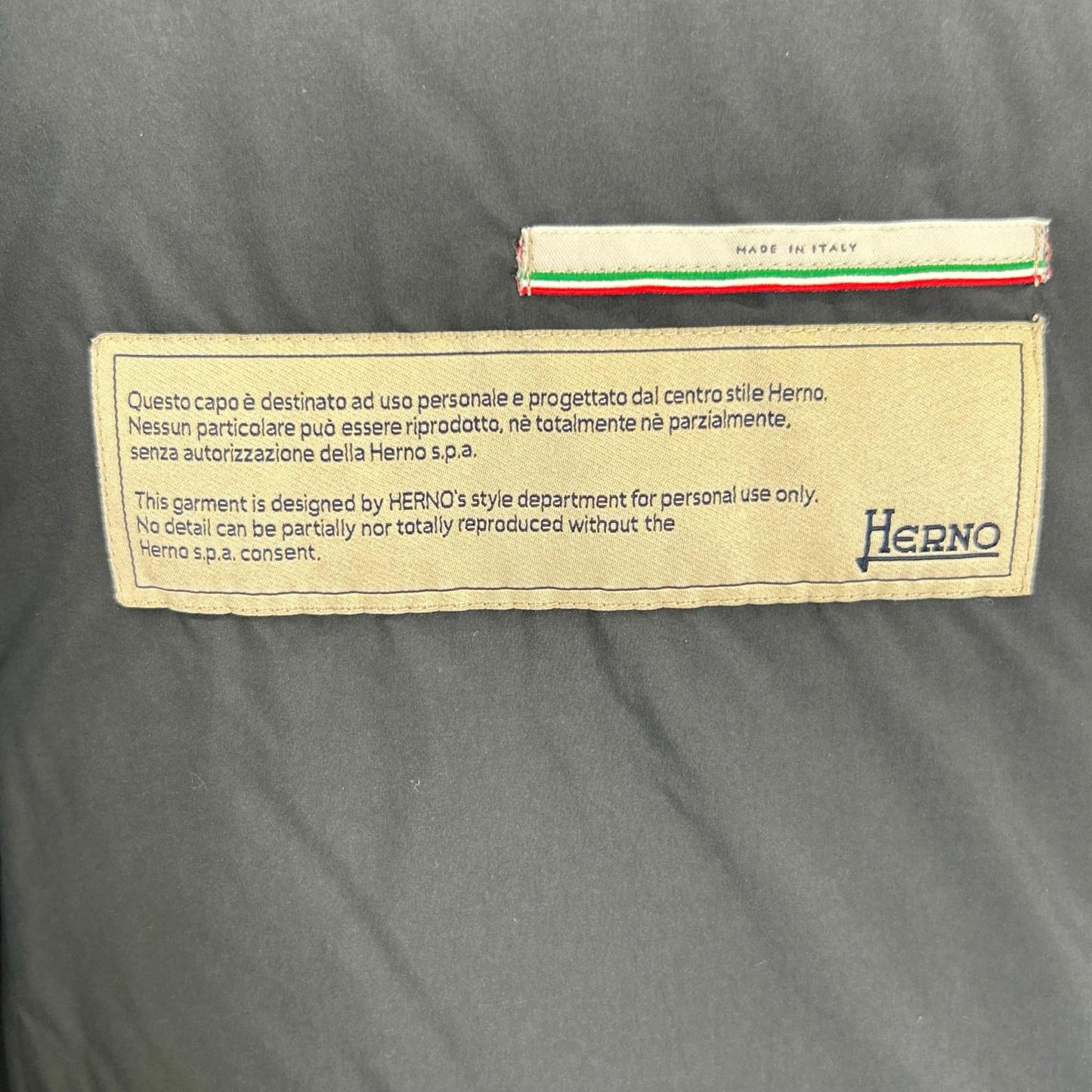 HERNO ヘルノ PI9684D ネイビー マット コンビネーションダウンコート コート