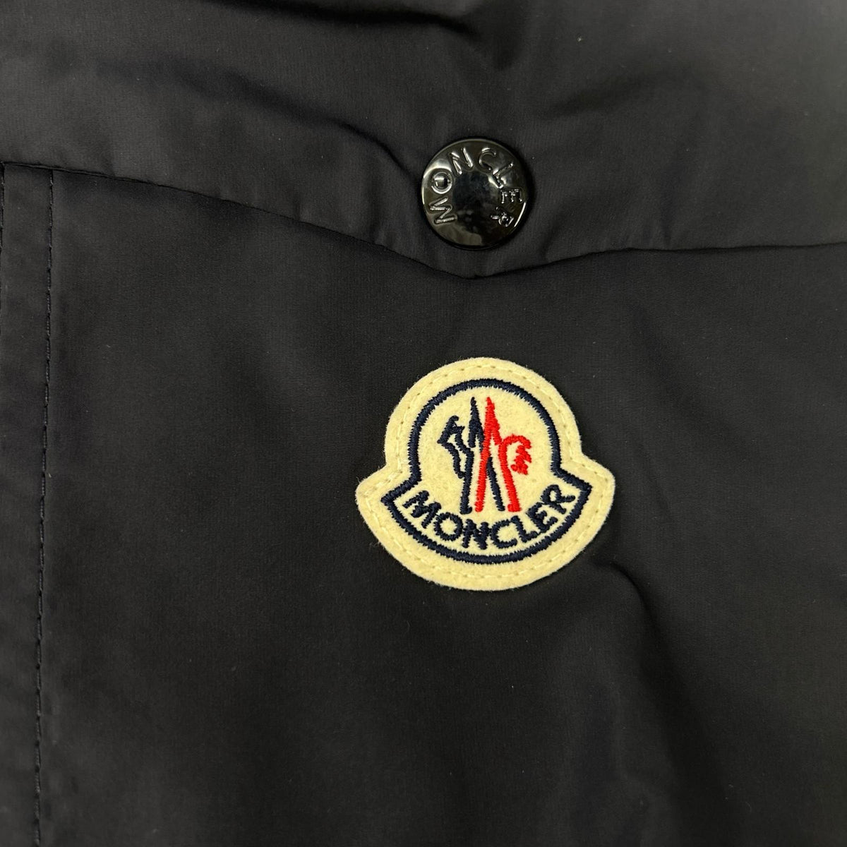 MONCLER モンクレール 25年製 ネイビー SASSIERE ナイロンジャケット ジャケット