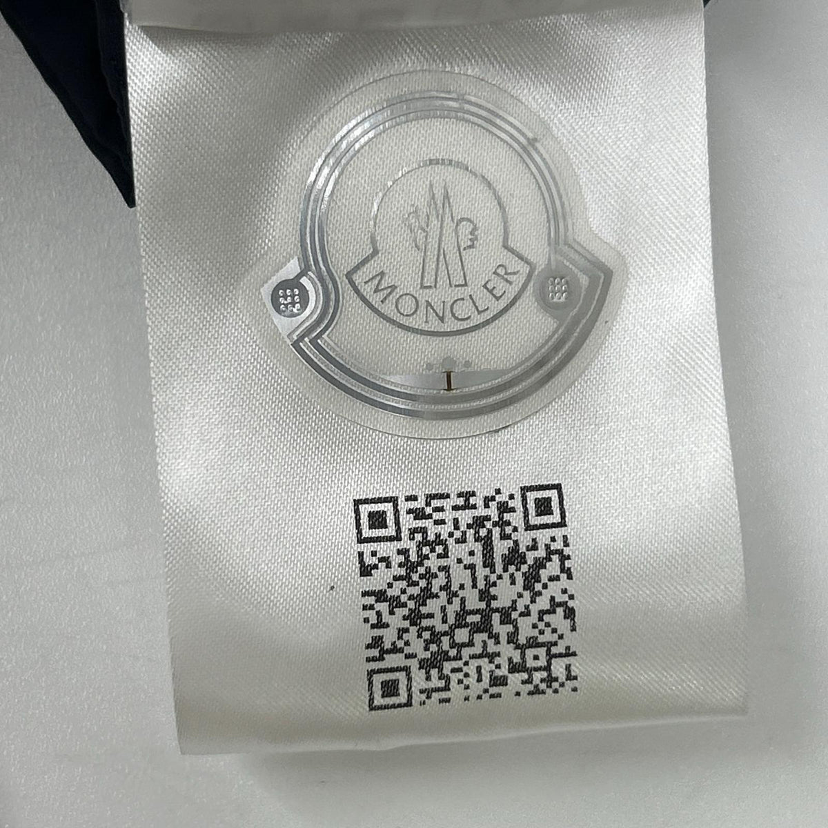 MONCLER モンクレール 25年製 ネイビー SASSIERE ナイロンジャケット ジャケット