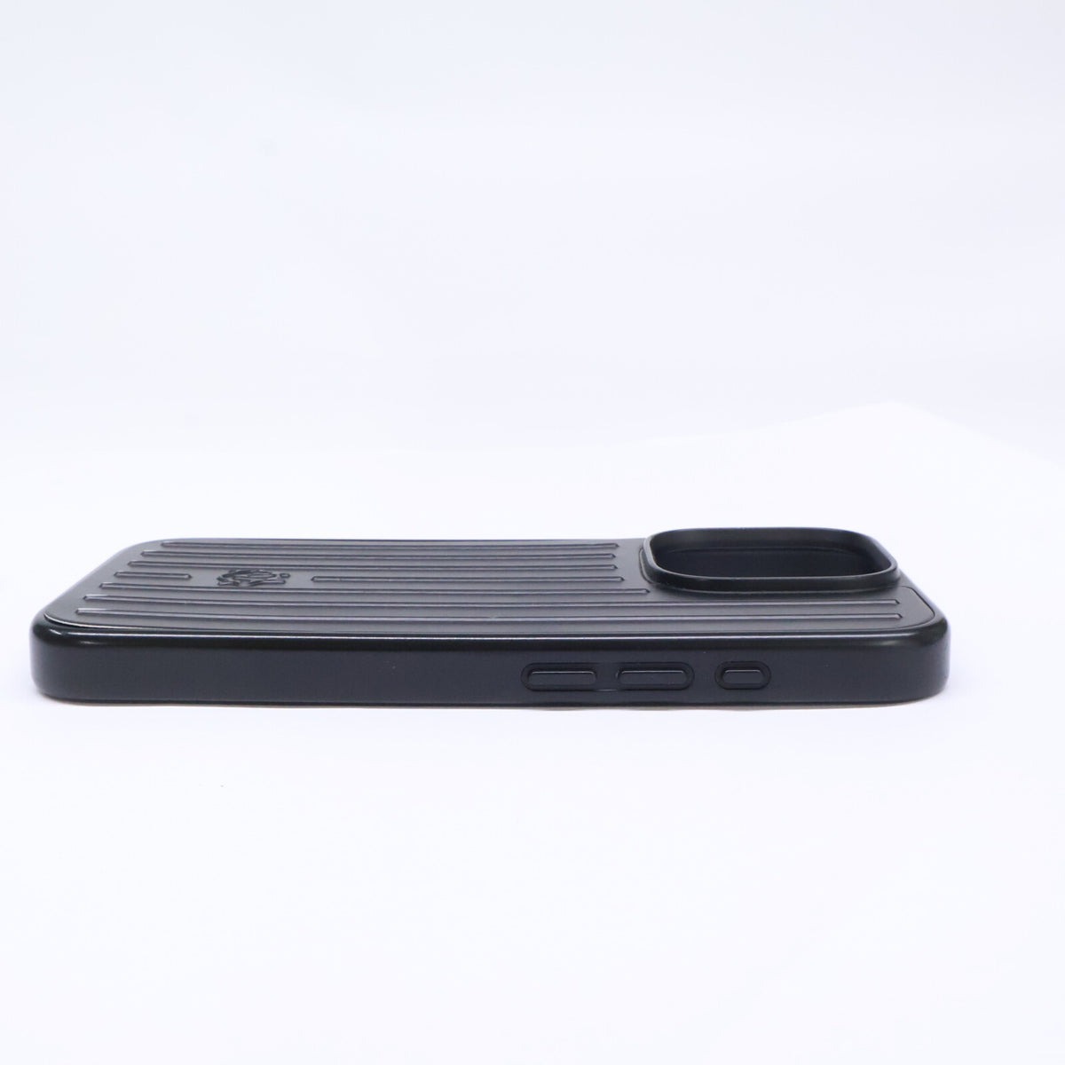 RIMOWA リモワ 95116013 iPhone 16 Pro用 アルミニウム スマホケース その他