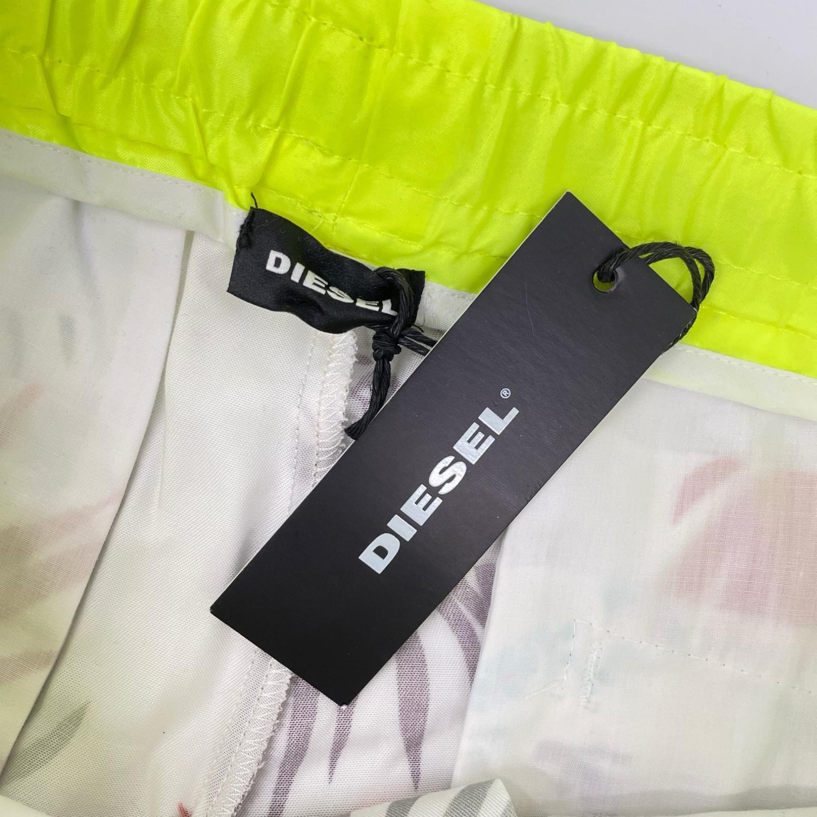 DIESEL ディーゼル 蛍光イエロー ウエストバンド ボタニカル柄 ハーフナイロンパンツ ボトムス