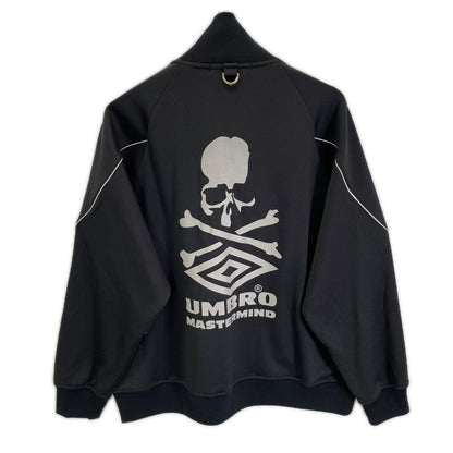 mastermind マスターマインド ×UMBRO ブラック バックロゴプリント トラックジャケット ジャケット