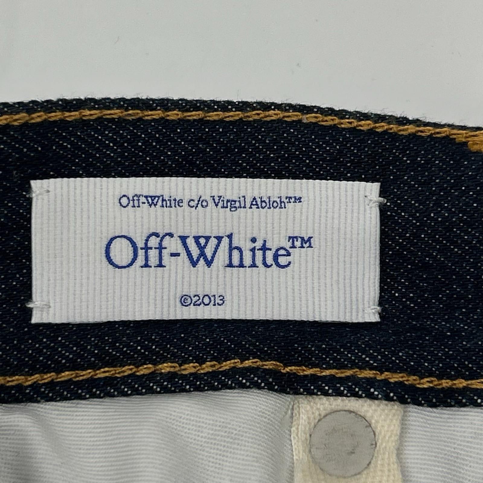 OFF-WHITE オフホワイト 24年製 90Slogo Den shorts Raw ボトムス