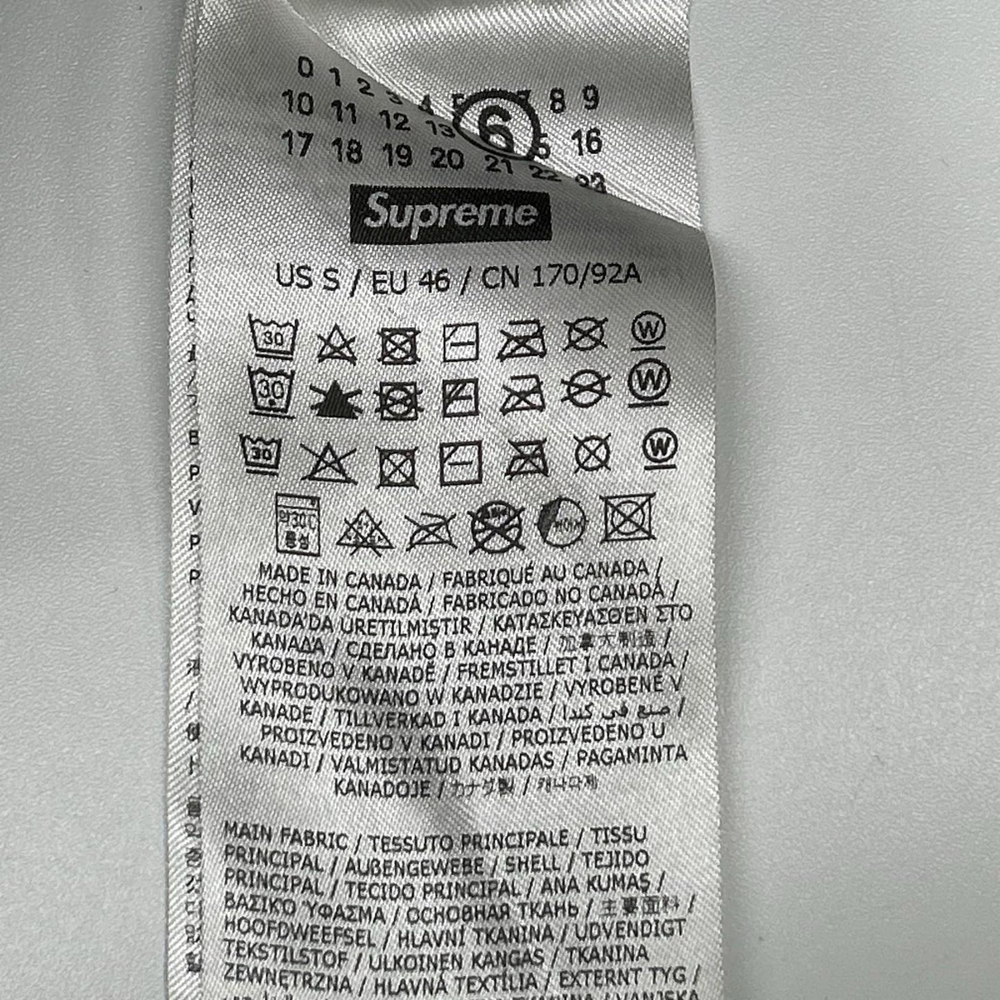 Supreme シュプリーム ×メゾンマルジェラ 24SS ブラック フォイル ボックス ロゴ フーデッドパーカー トップス