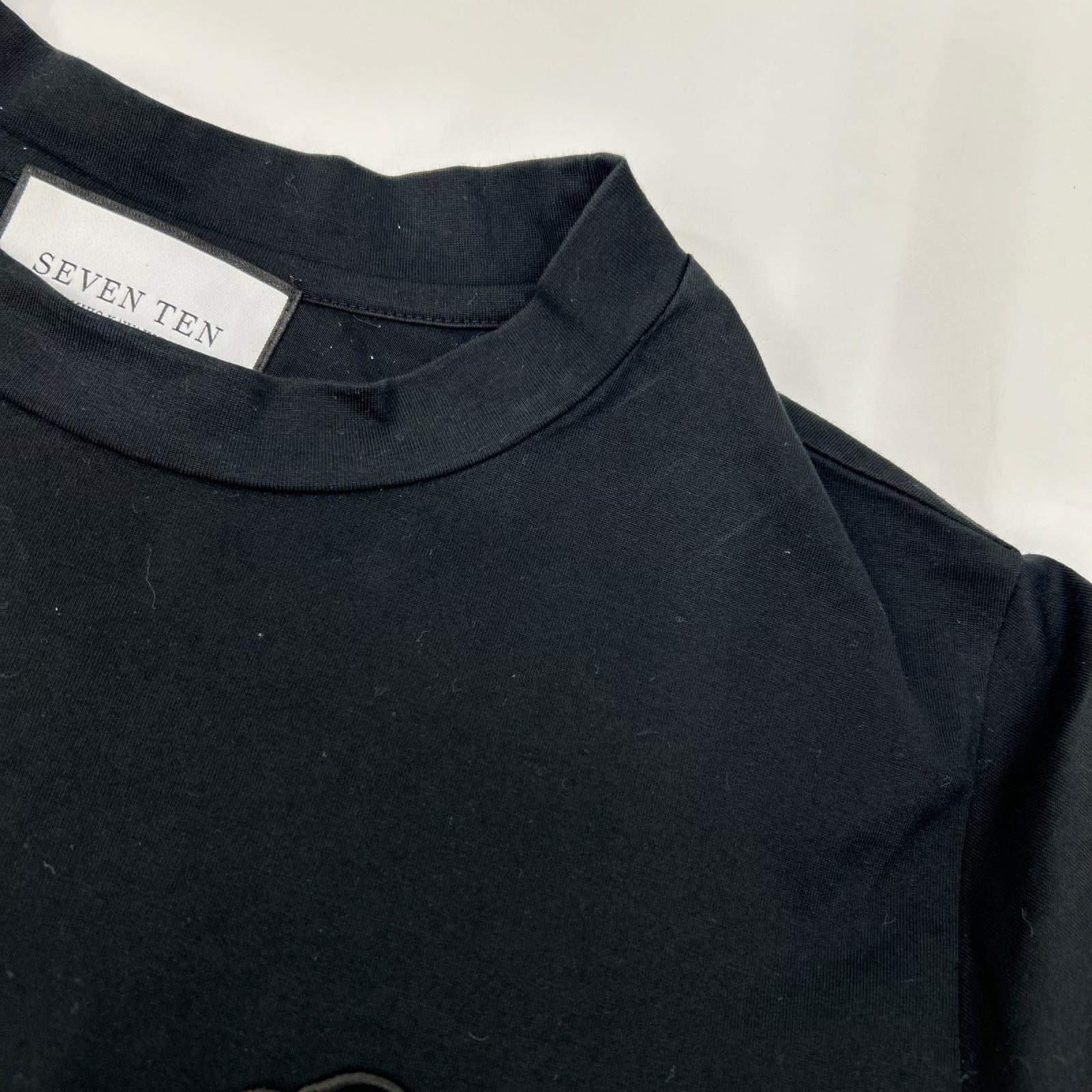 SEVEN TEN by MIHO KAWAHITO セブンテン バイミホカワヒト 3S109 ブラック SVT胸刺繍Tシャツ トップス