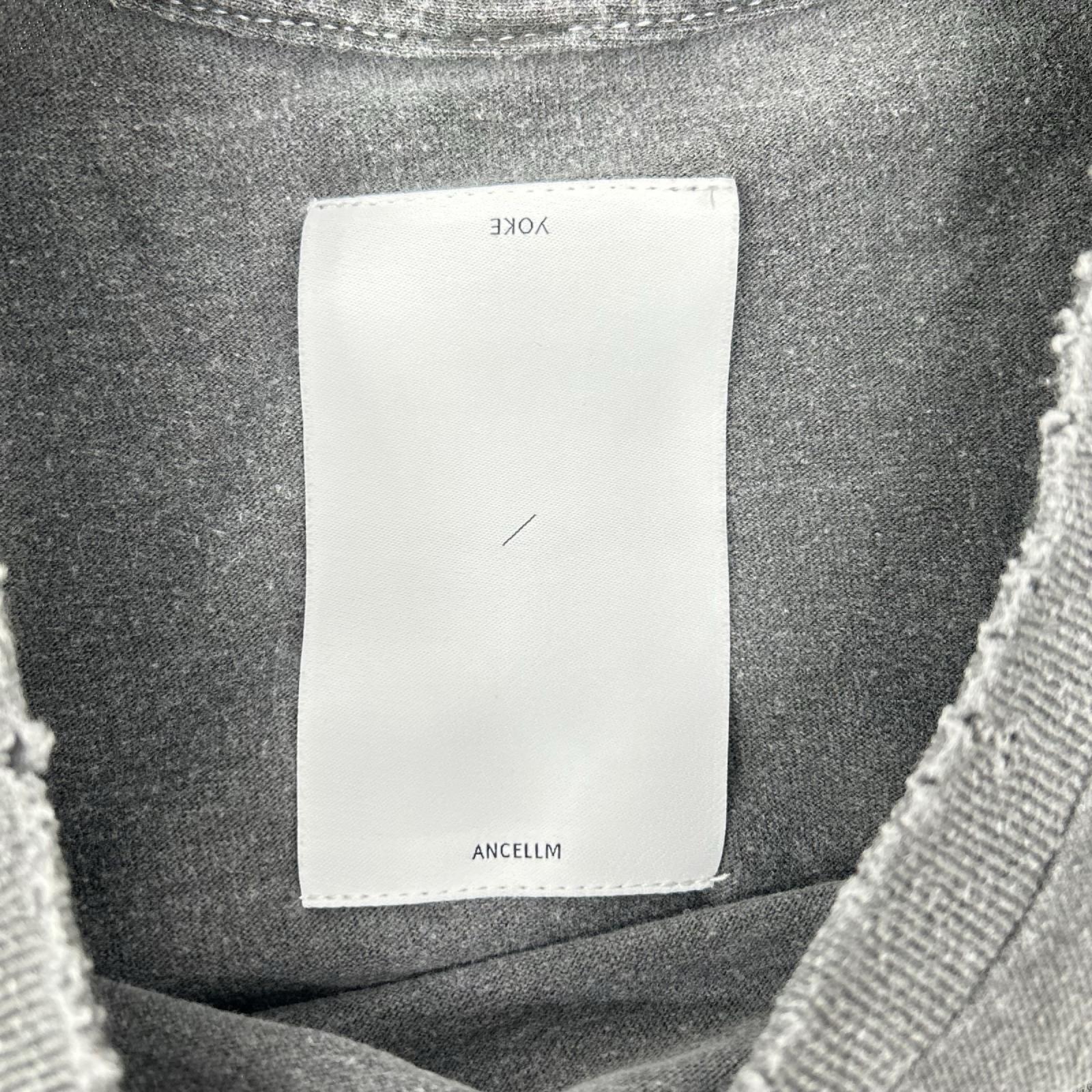 YOKE ヨーク ×アンセルム グレー EMBRO SS TEE XO トップス