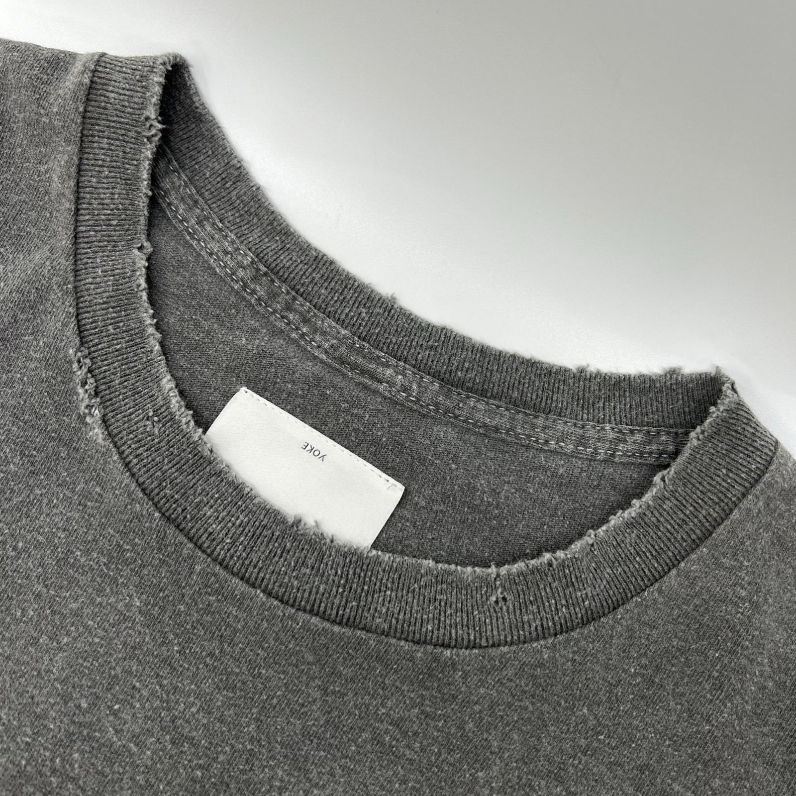 YOKE ヨーク ×アンセルム グレー EMBRO SS TEE XO トップス