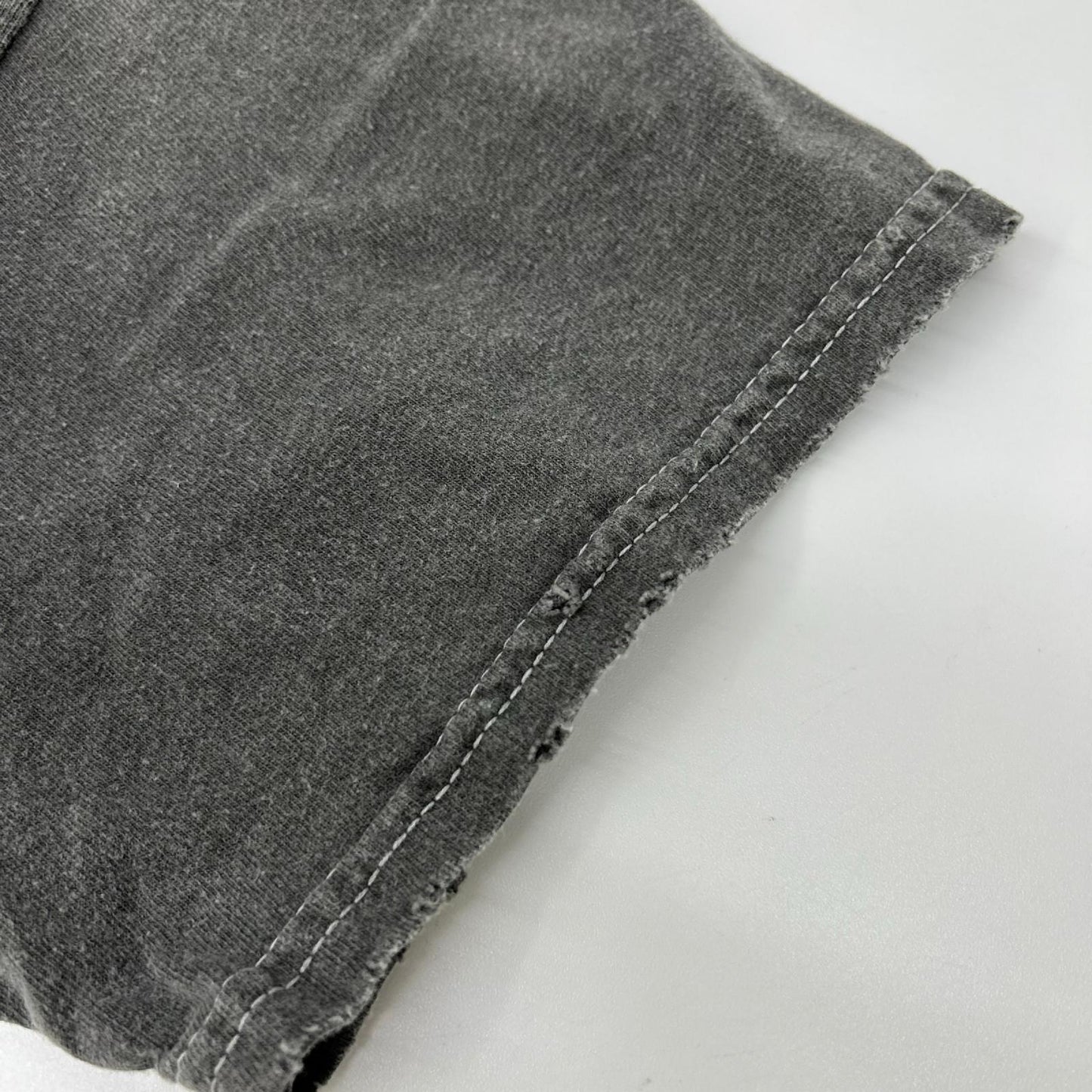 YOKE ヨーク ×アンセルム グレー EMBRO SS TEE XO トップス