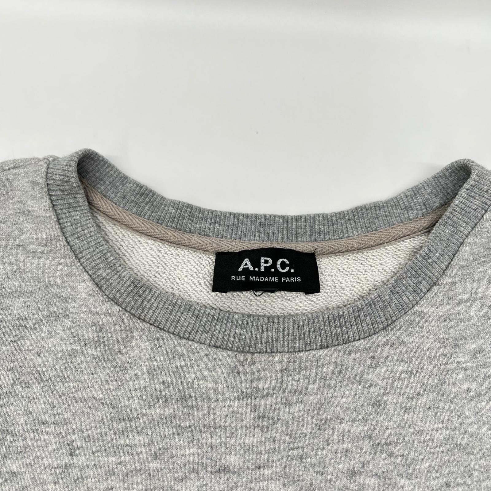 A.P.C. アーペーセー グレー フロントロゴ クルーネック トレーナー トップス