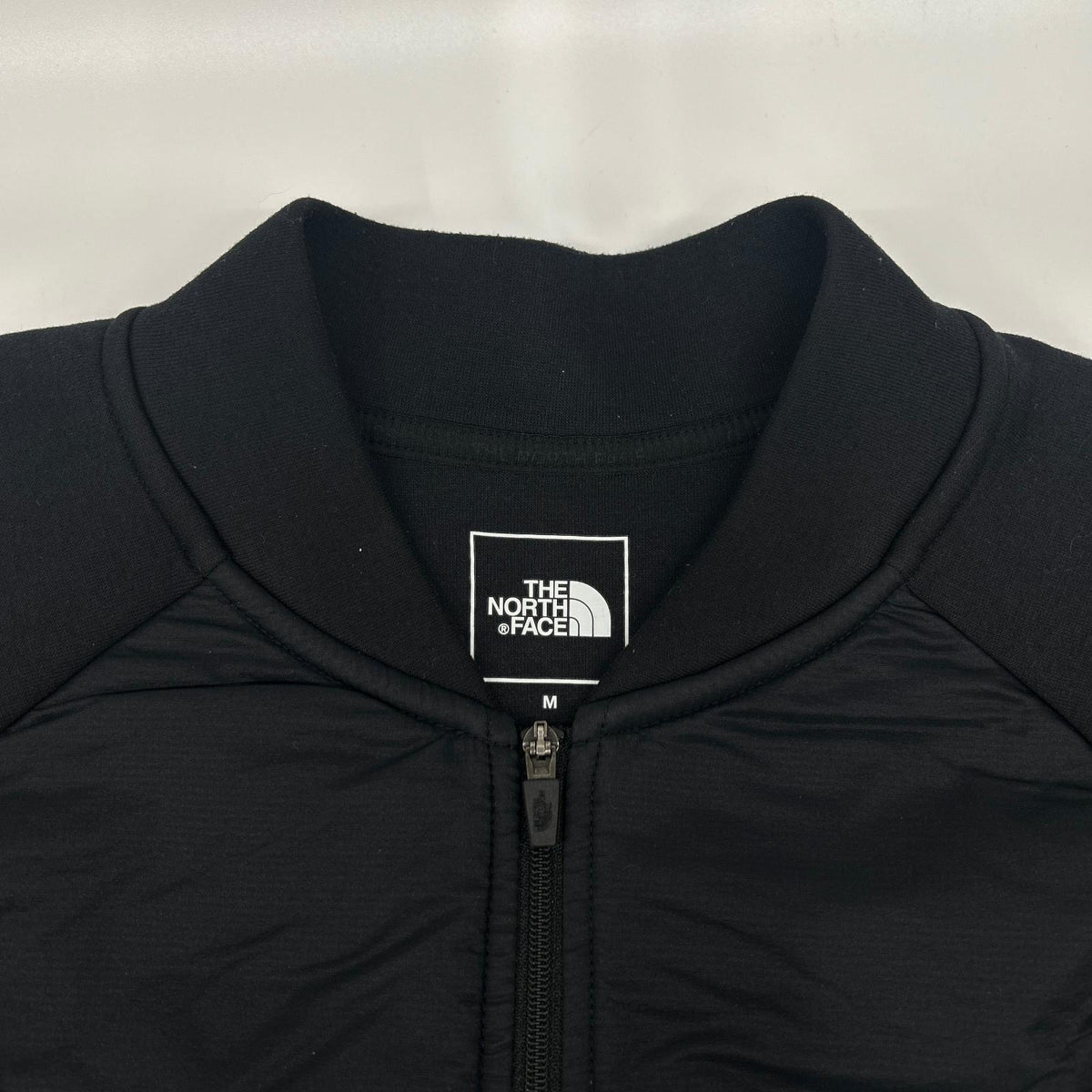THE NORTH FACE NY82281 Black Hybrid Tech Air Insulated Jacket Jacket