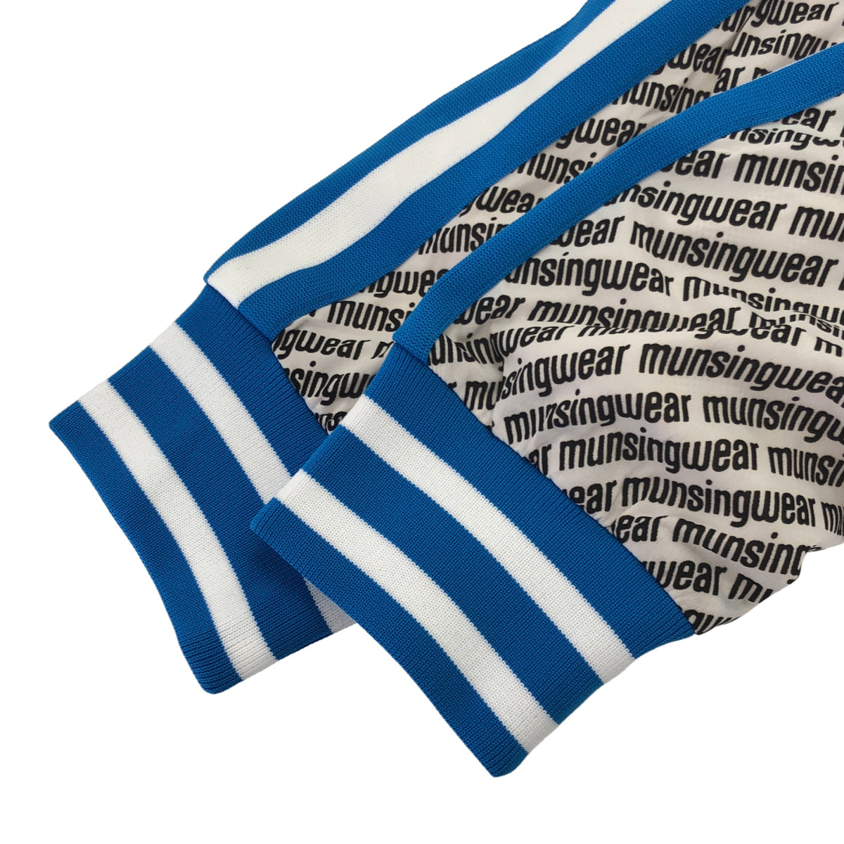 Munsingwear マンシングウェア ホワイト×ブルー レジメンタル ロゴ セットアップ トップス