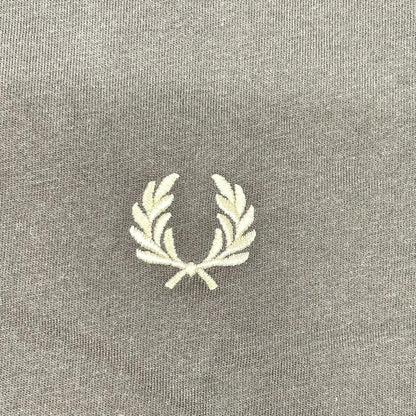 FRED PERRY フレッドペリー M1588 グレー Twin Tipped T-Shirt トップス